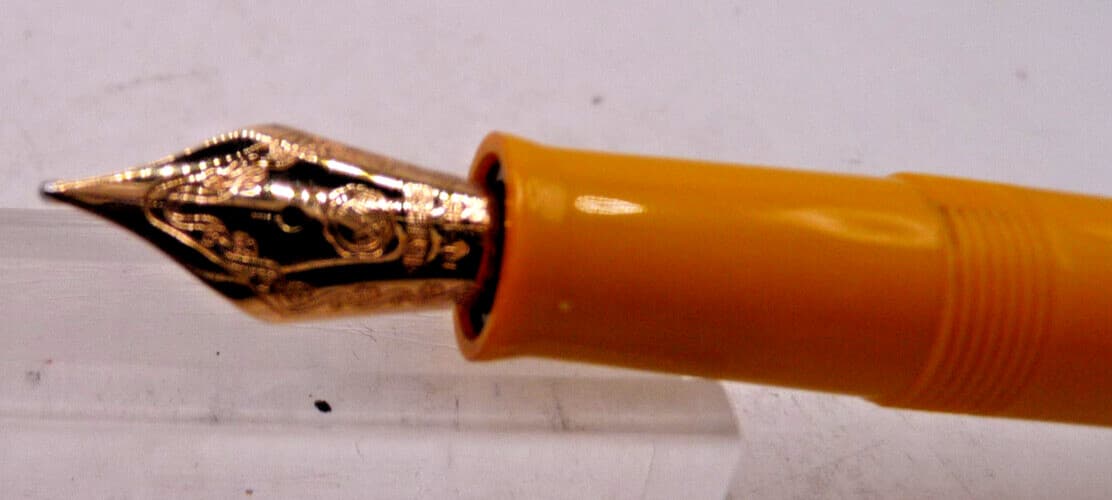Eversharp l990's Skyline Yellow Taxi Fountain Pen-New old stock--medium 6