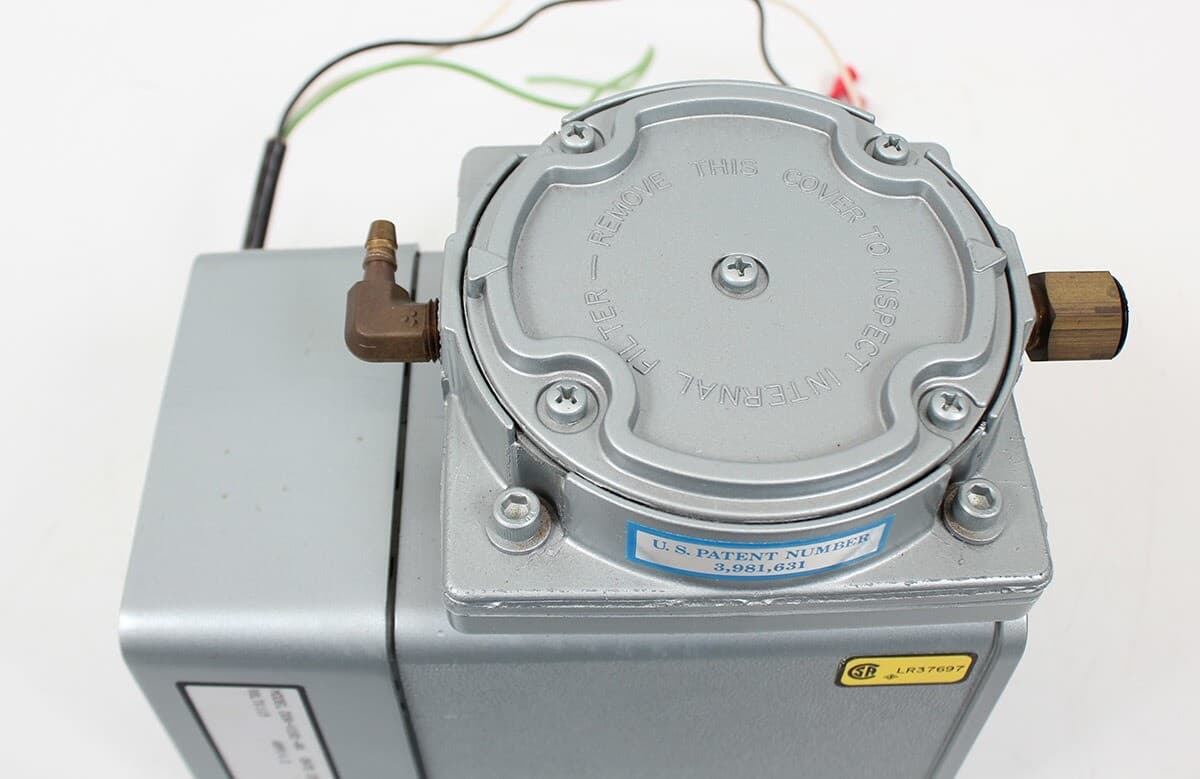 Gast Diaphragm Vacuum Pump 1/8 HP, DOA-V181-AA,  Fully Tested 5