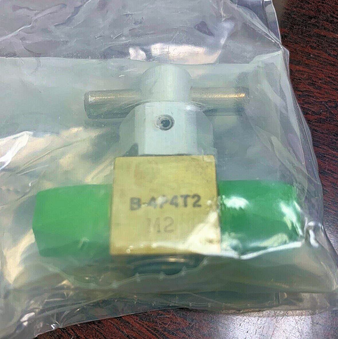 1/4" MNPT Brass Quarter Turn Plug Valve Swagelok Nupro B-4P4T2-M2