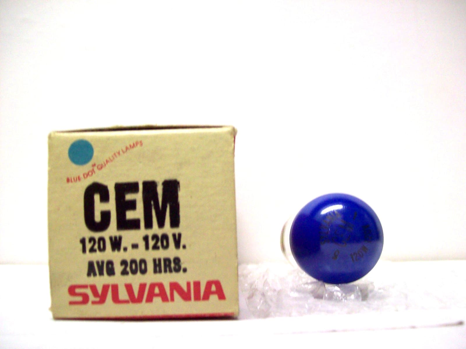 CEM Projector Projection Lamp Bulb 120V 120W SYLVANIA AVG. 200-HR LAMP LIFE