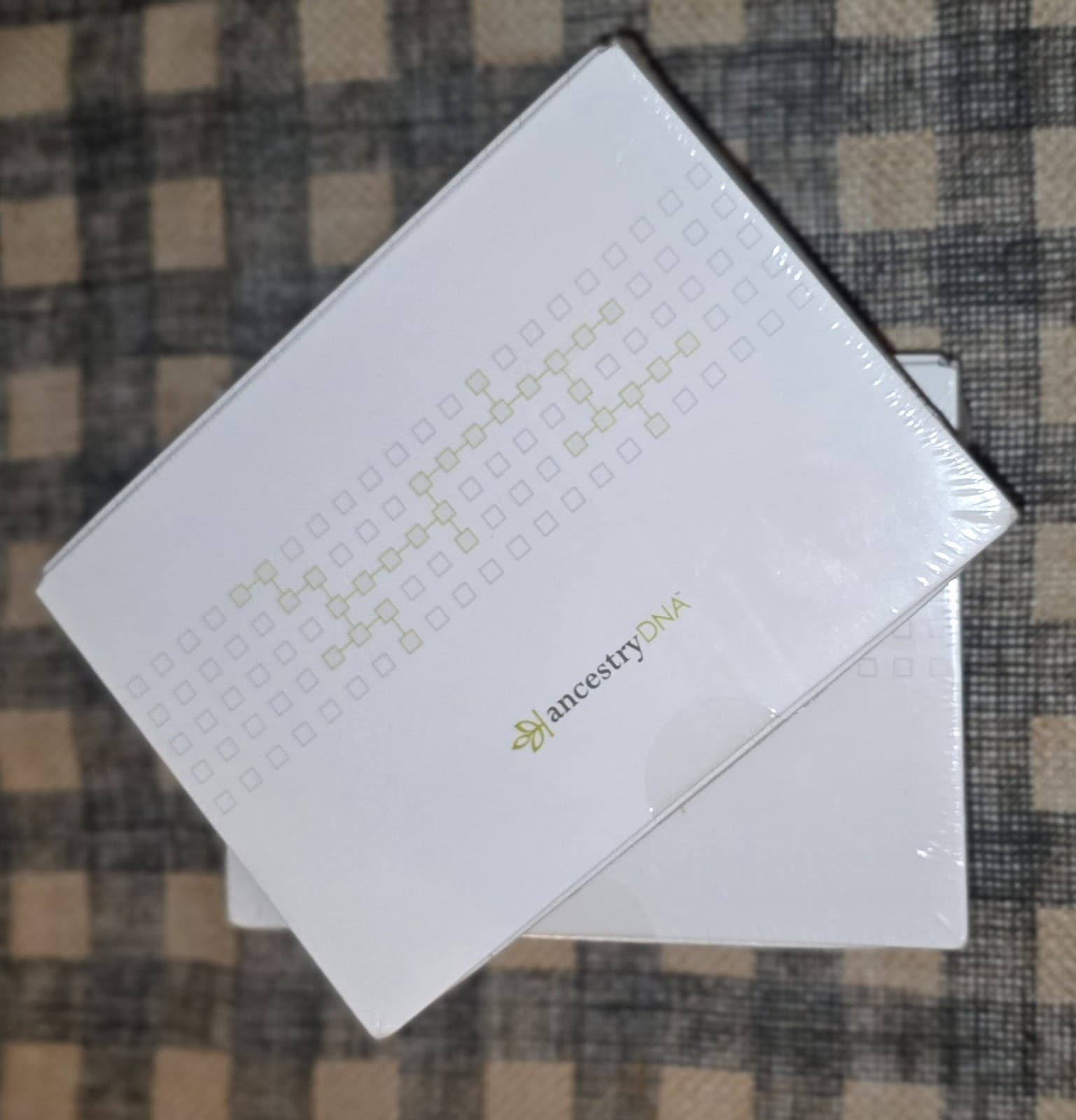 ANCESTRY DNA Genetic Heritage Home Testing Kit • Factory Sealed