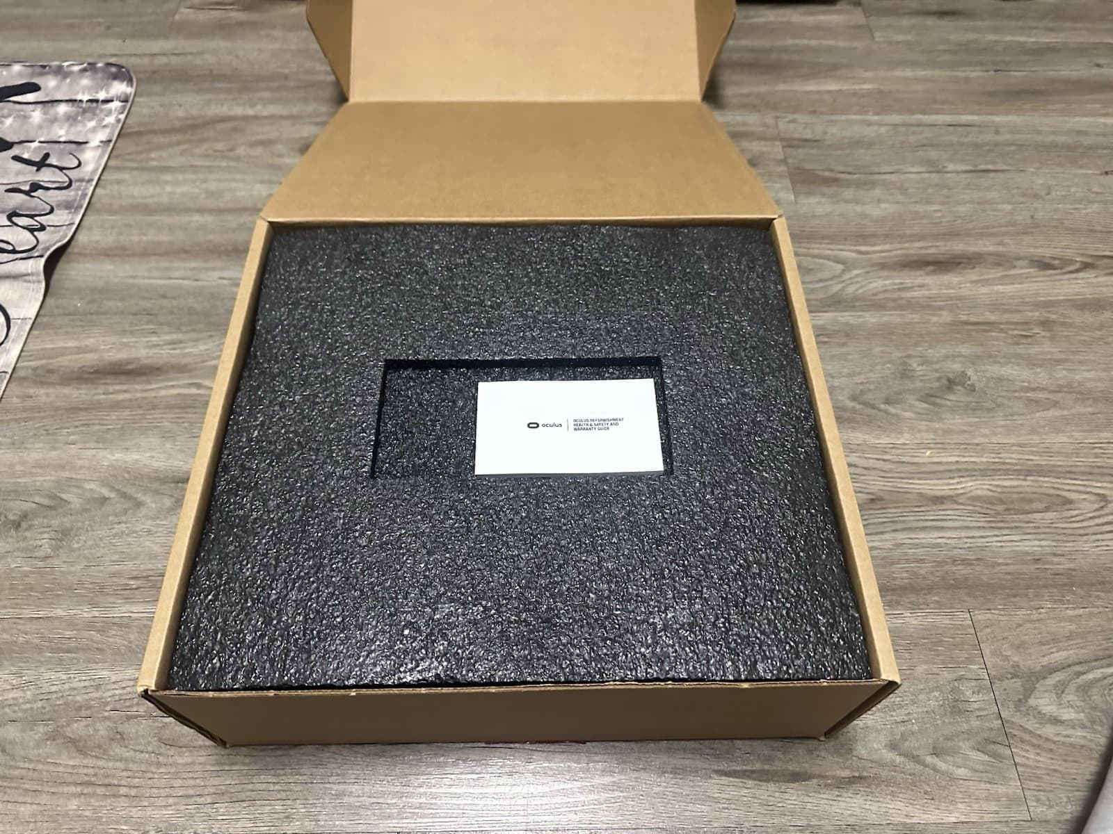 Meta Oculus Rift CV1 VR Virtual Reality Headset System 2