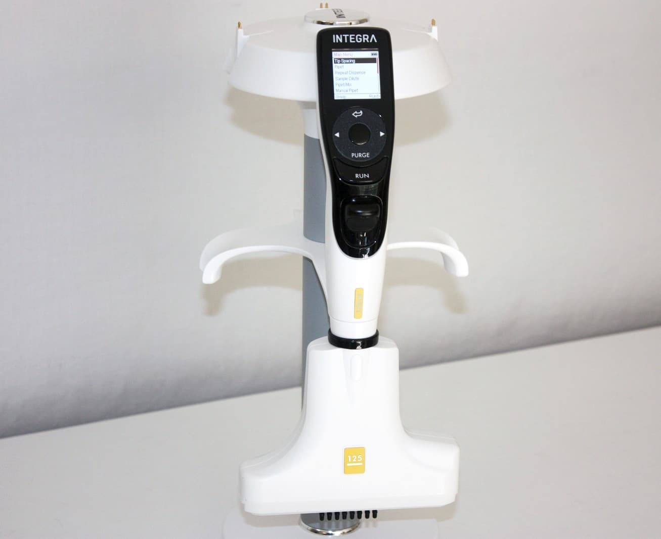 Integra Biosciences VOYAGER 4722 Electronic Pipette, 8 Channel, 5-125ul CAL'D