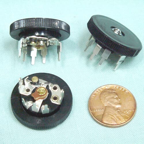 (10) 10K Ohm Audio Pots w/ On-Off Switch and Knob 4