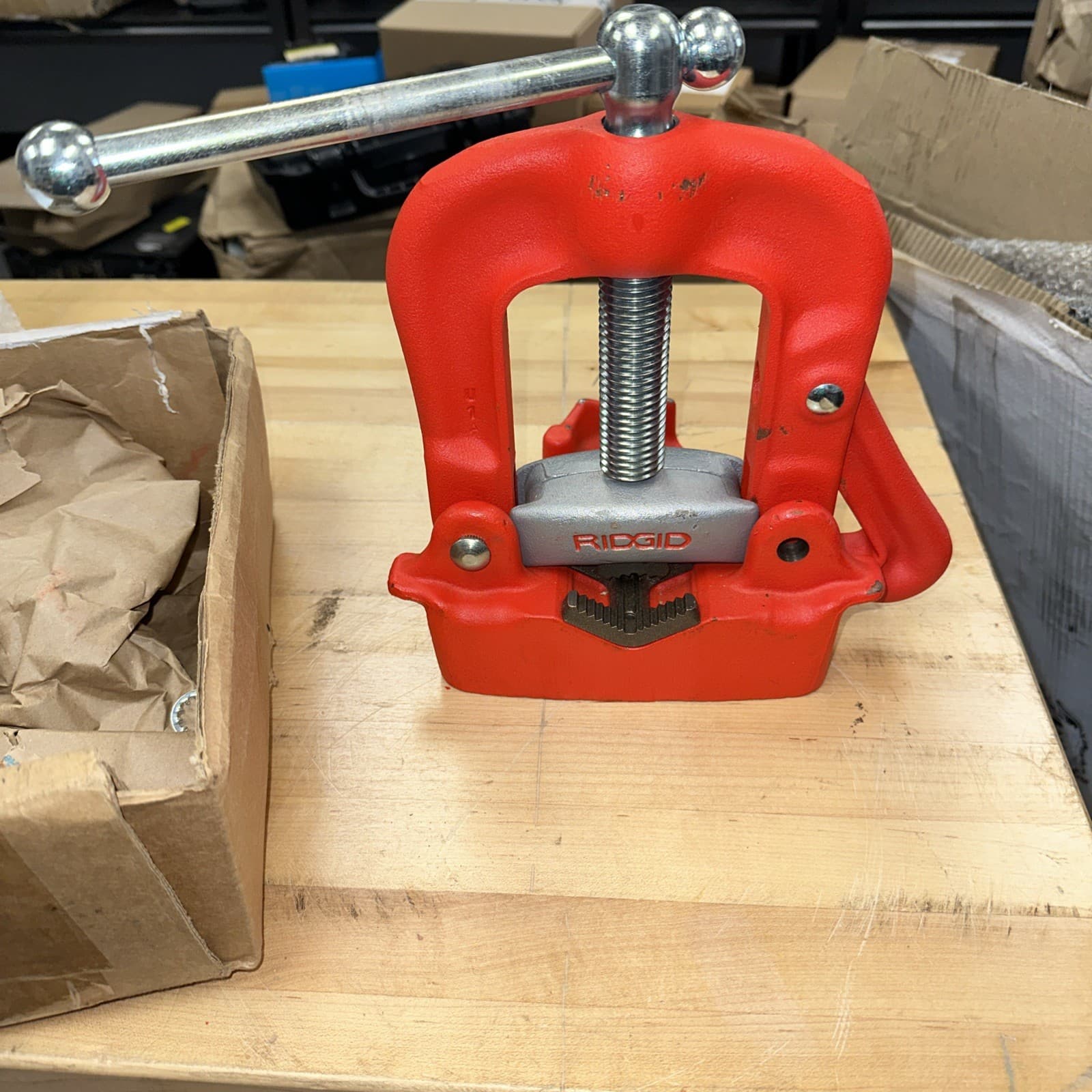 RIDGID No. 23 Bench Yoke Pipe Vise 1/8"-3"  Pipe Bench Mount Vise USA 2