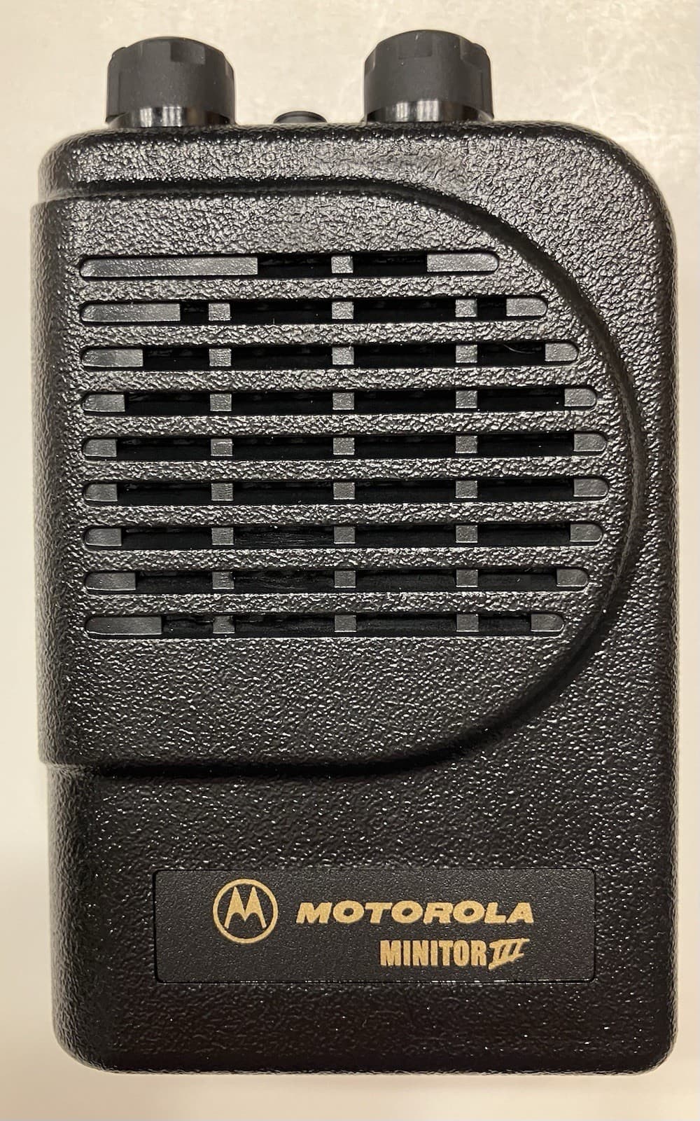 NEW MOTOROLA MINITOR III (3) UHF PAGERS 457.300-464.6750 MHz NSV 2-CH GMRS MED 4