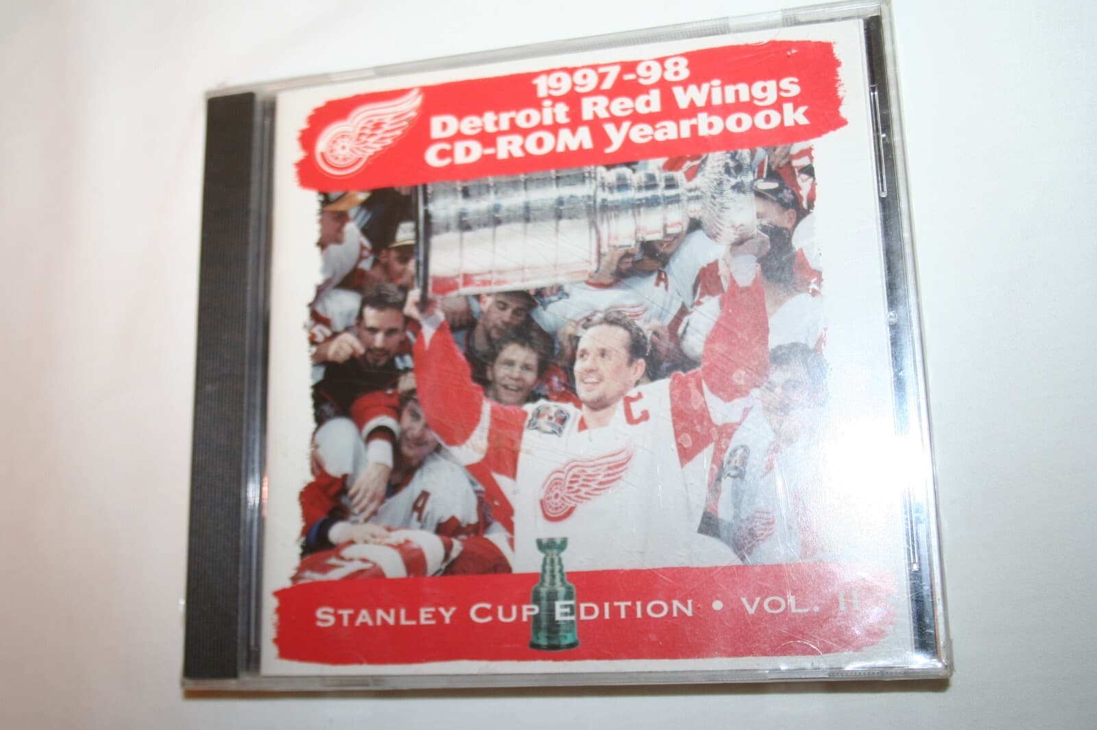 2 NEW Detroit Red Wings CD-ROM Yearbooks 1996-97 & 1997-98 Stanley Cup-B3/LP 5
