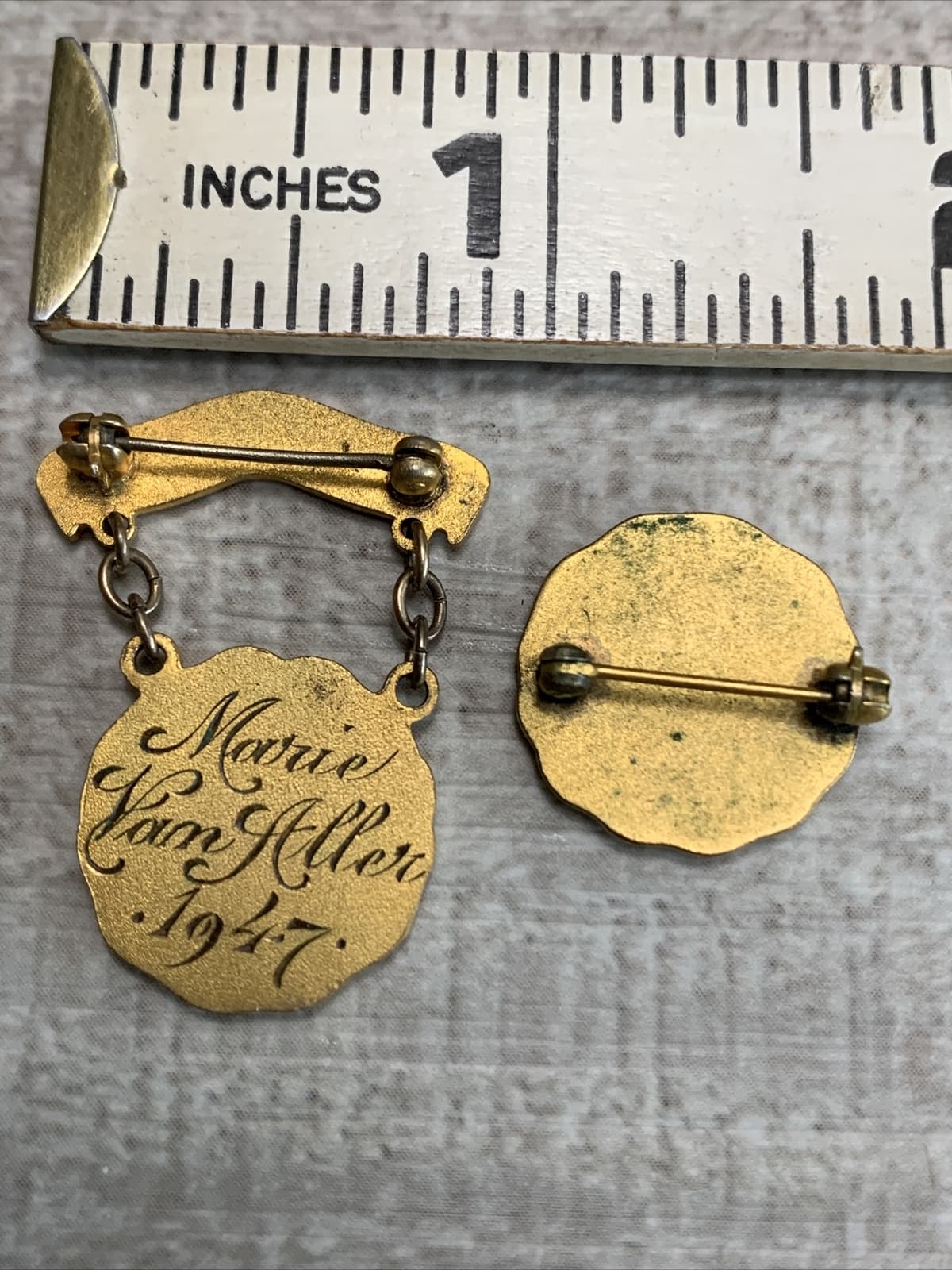 GOLD SERVICE PINS 2 Enameled PTA National Congress Parents Teachers 1897 Medal 5