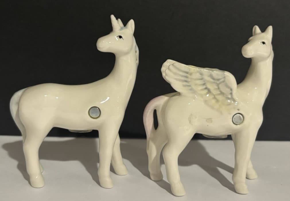 Unicorn and Pegasus Ceramic Salt and Pepper Shaker Set magnetic 4
