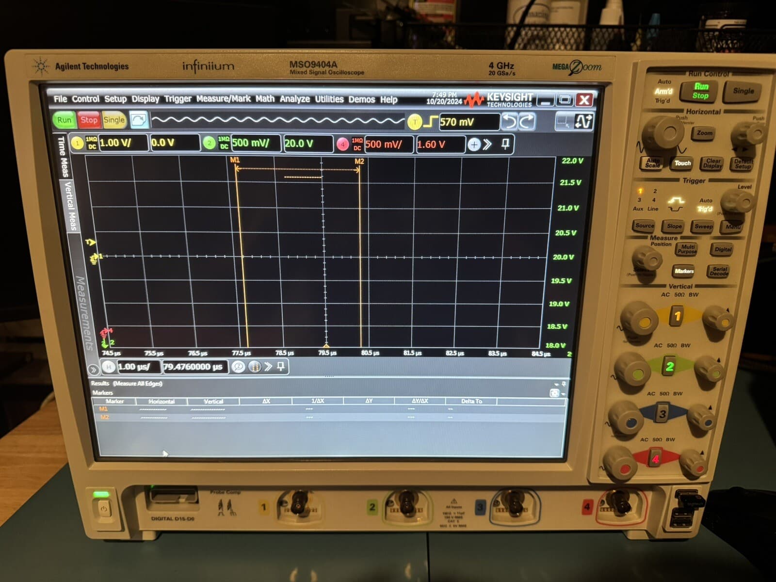 Agilent Mixed Signal Oscilloscope MSO9404A (4GHz, 20GSa/s, 4CH, 100Mpts) + Acc's 2