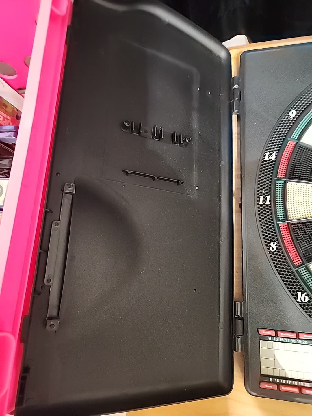 Sportcraft Indoor Electronic Soft Tip Dart Board/Cabinet With Darts 3