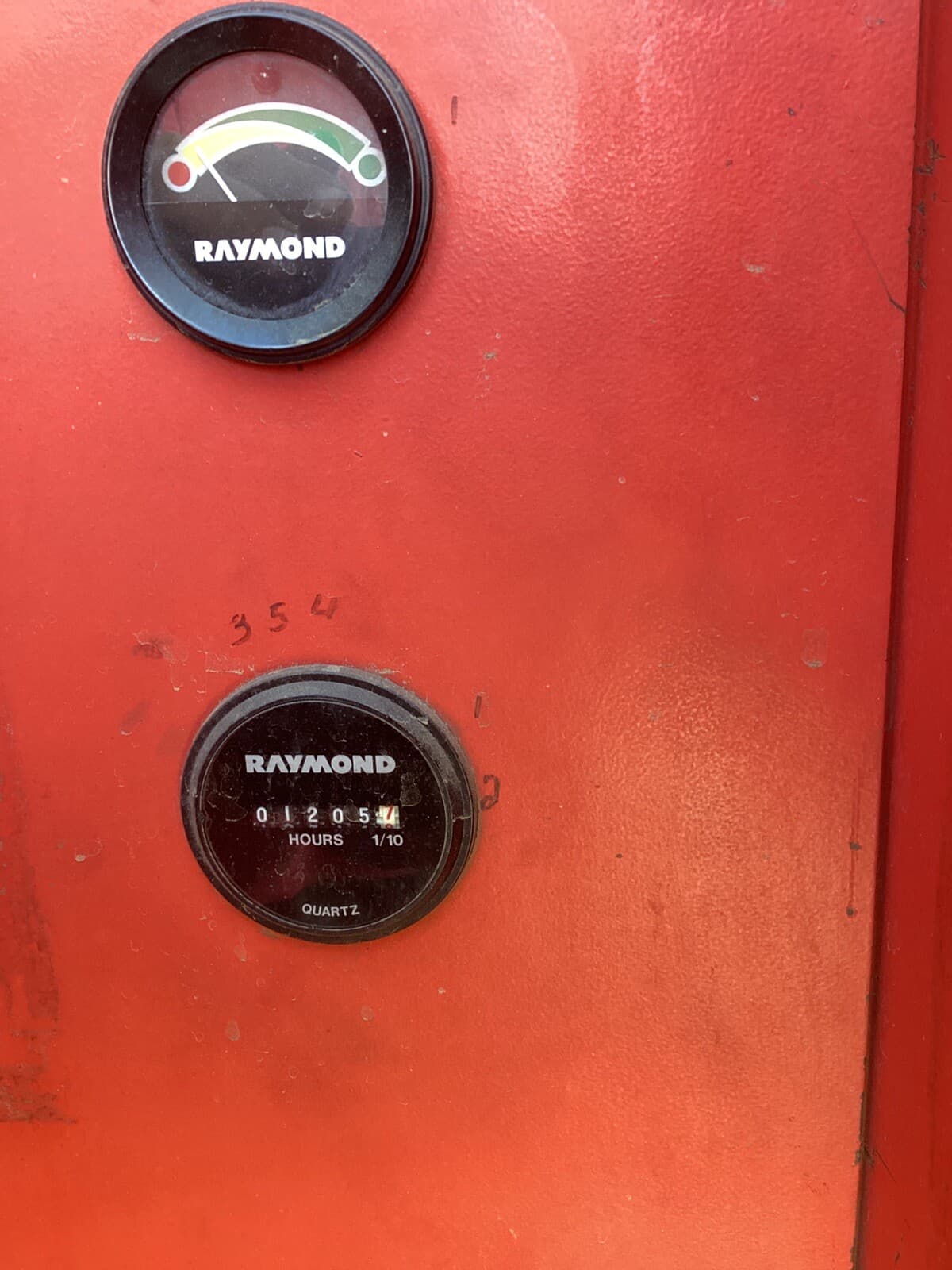 Raymond Side Loader Forklift 76SL100TN 1998 1205 Hrs Electric Warehouse Lift 3