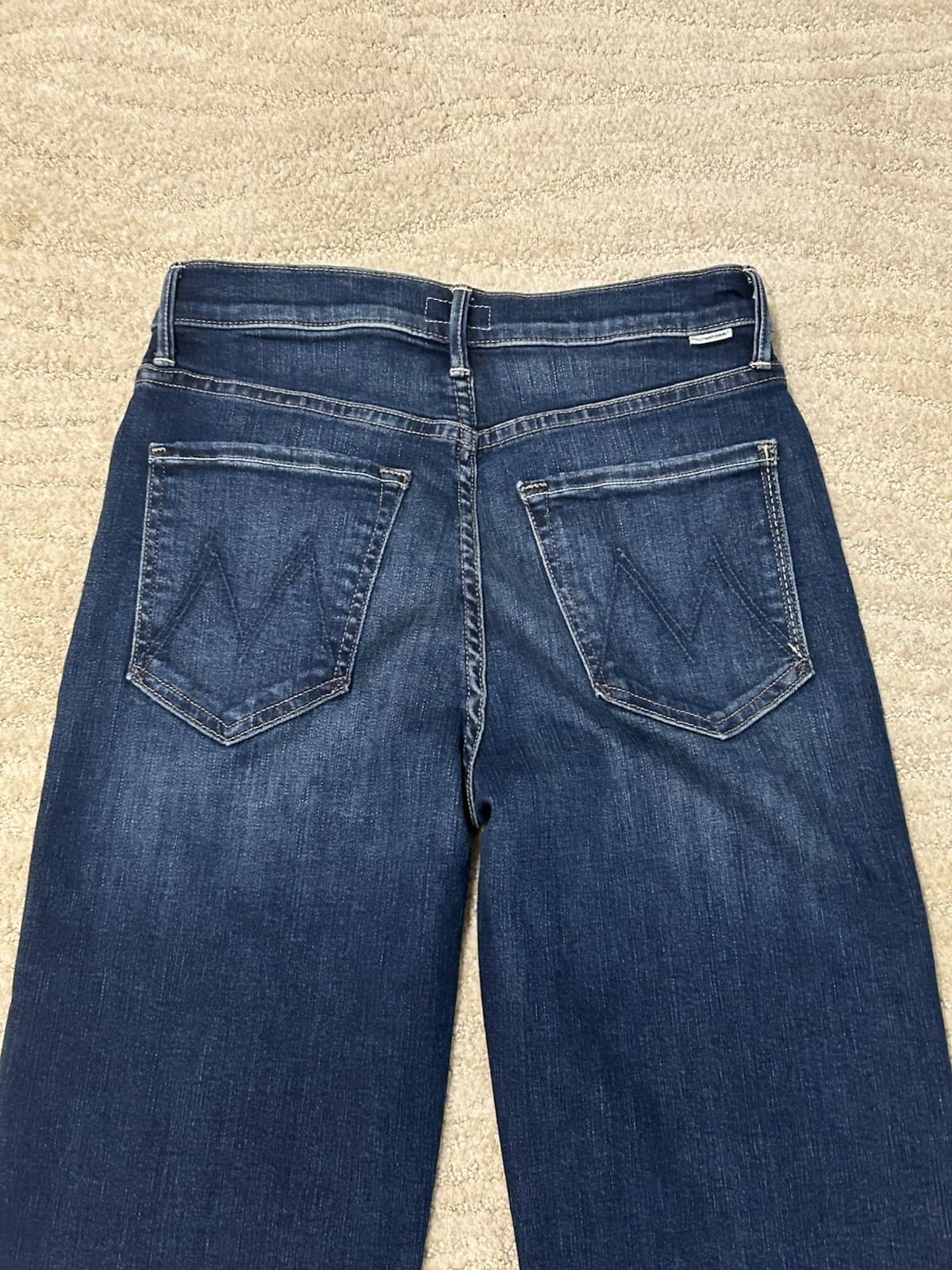 MOTHER woman's dark wash trouble maker The kick it denim jeans, SZ 26, BNWT* 6