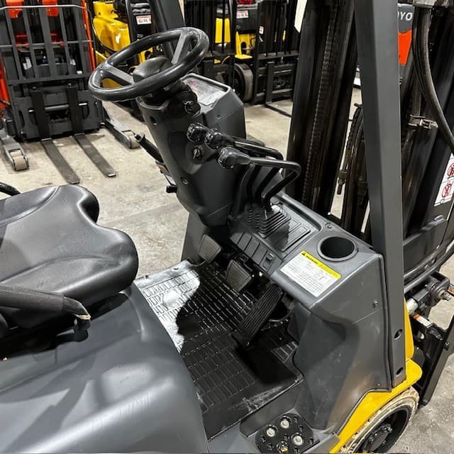 2018 Cat 2C3000 3000lb Used Forklift LP Gas Triple Mast Sideshift 8001 Hours 5