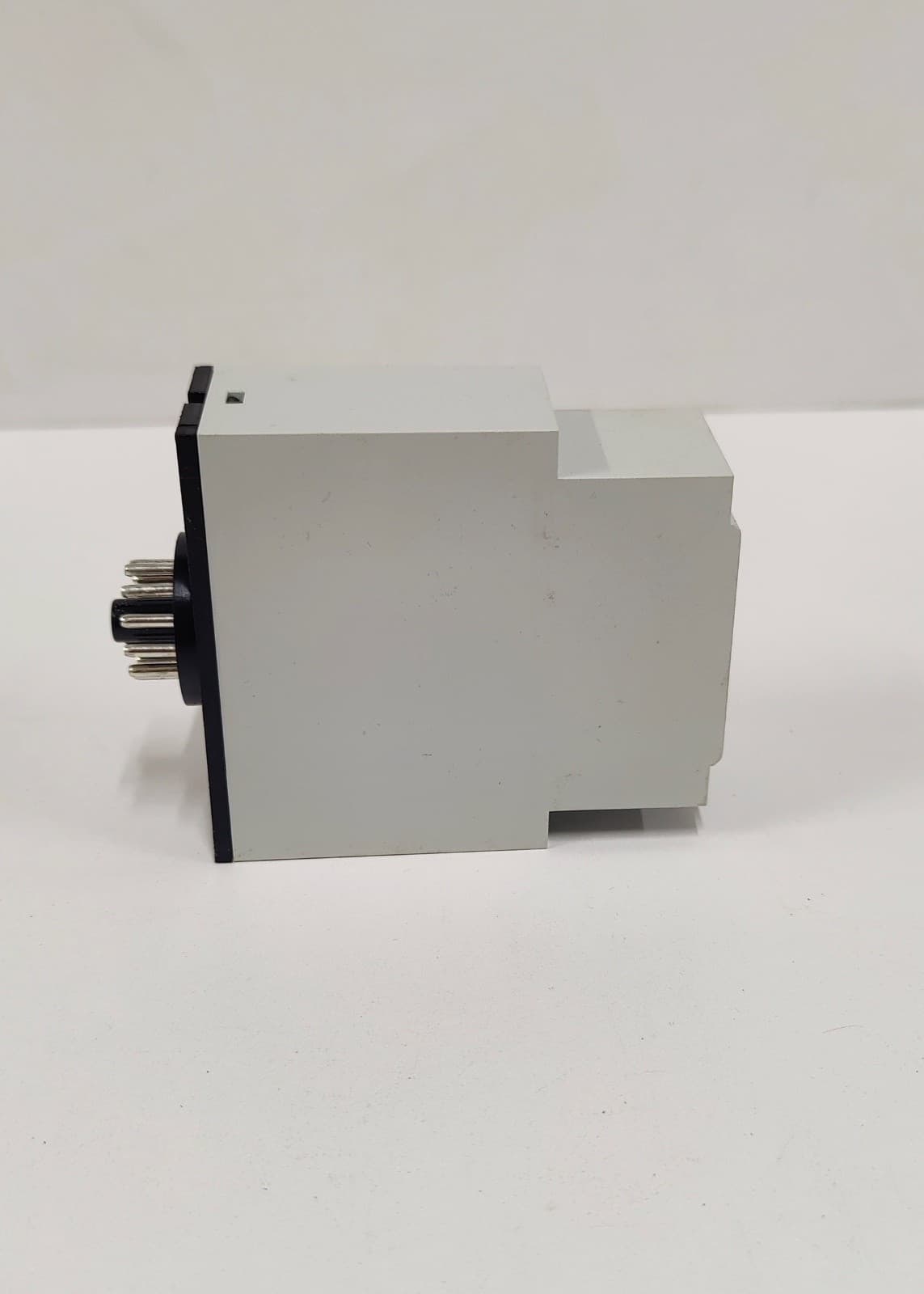 CARLO GAVAZZI PBB01DM24 TRUE DELAY ON RELEASE TIMER 3