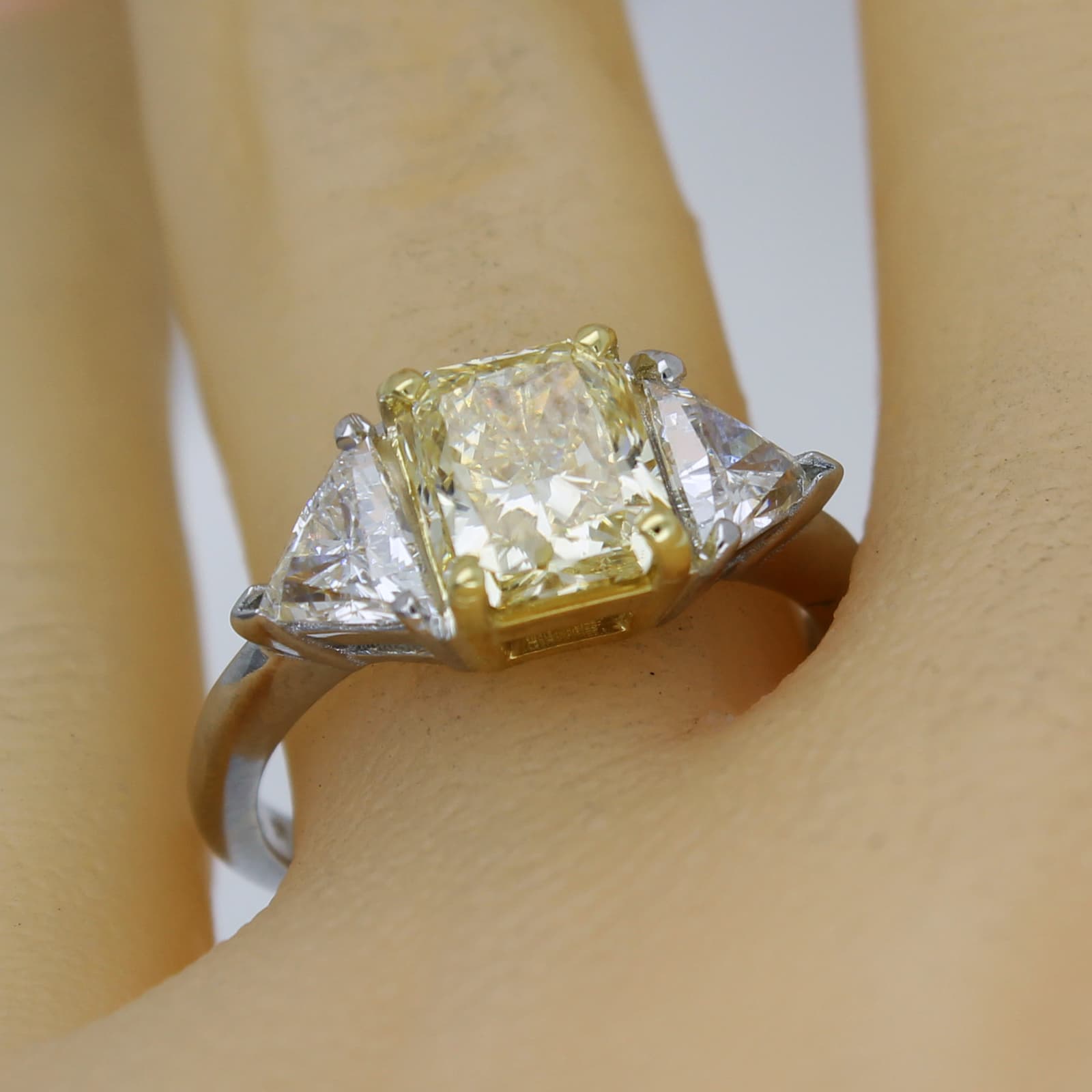 2.80 CTW Cushion & Triangle Three Stone Diamond Ring  18K Gold, GIA Certified 4