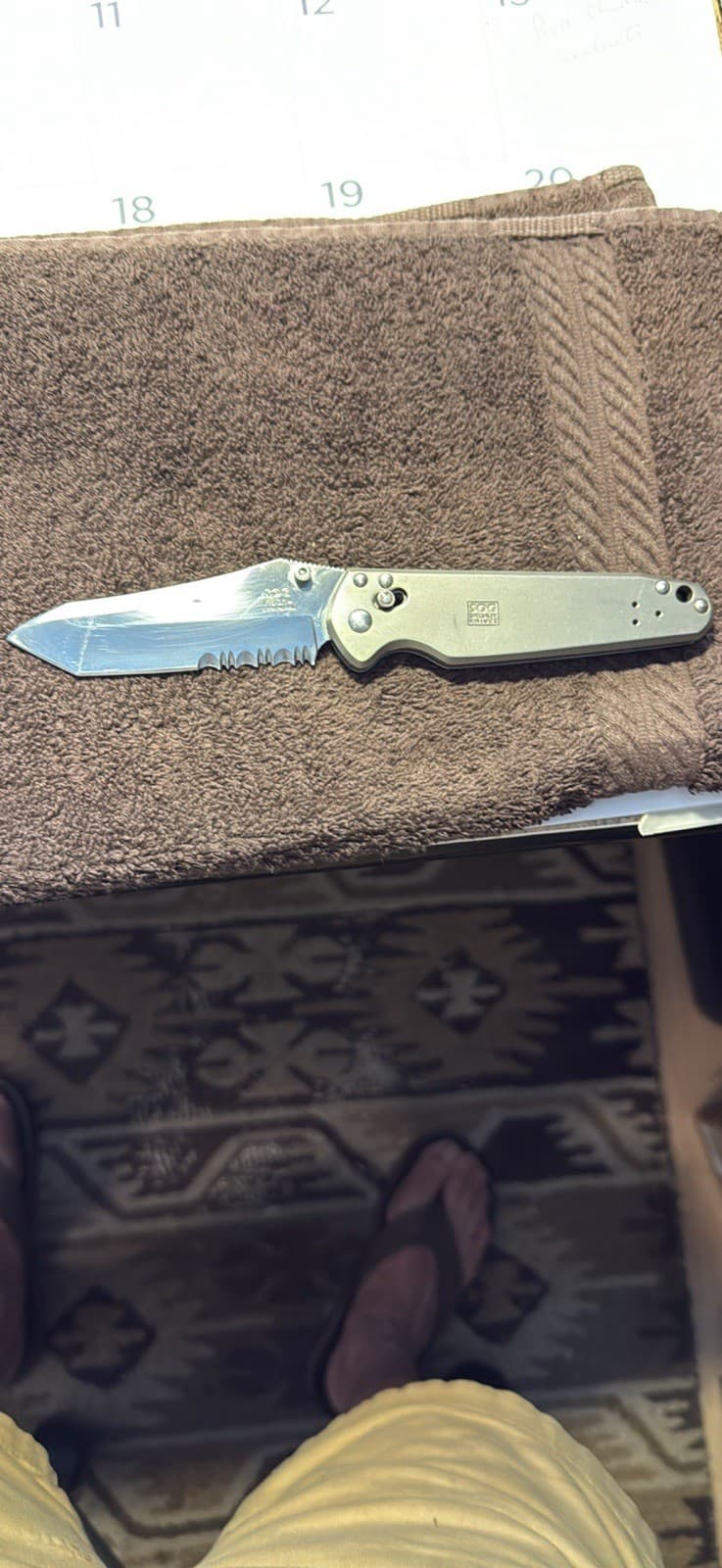 SOG Vision ATS-34 Folding Knife Titanium Steel Blade