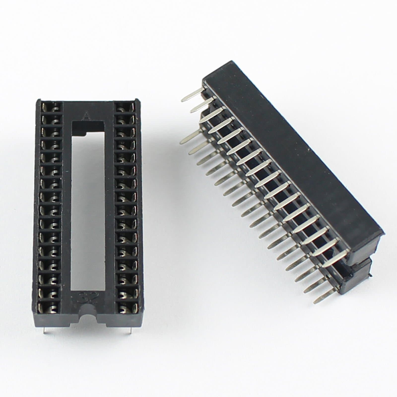 2Pcs New 1.778mm Pitch 32 Pin DIP Solder Type Narrow IC Socket Adapter 4