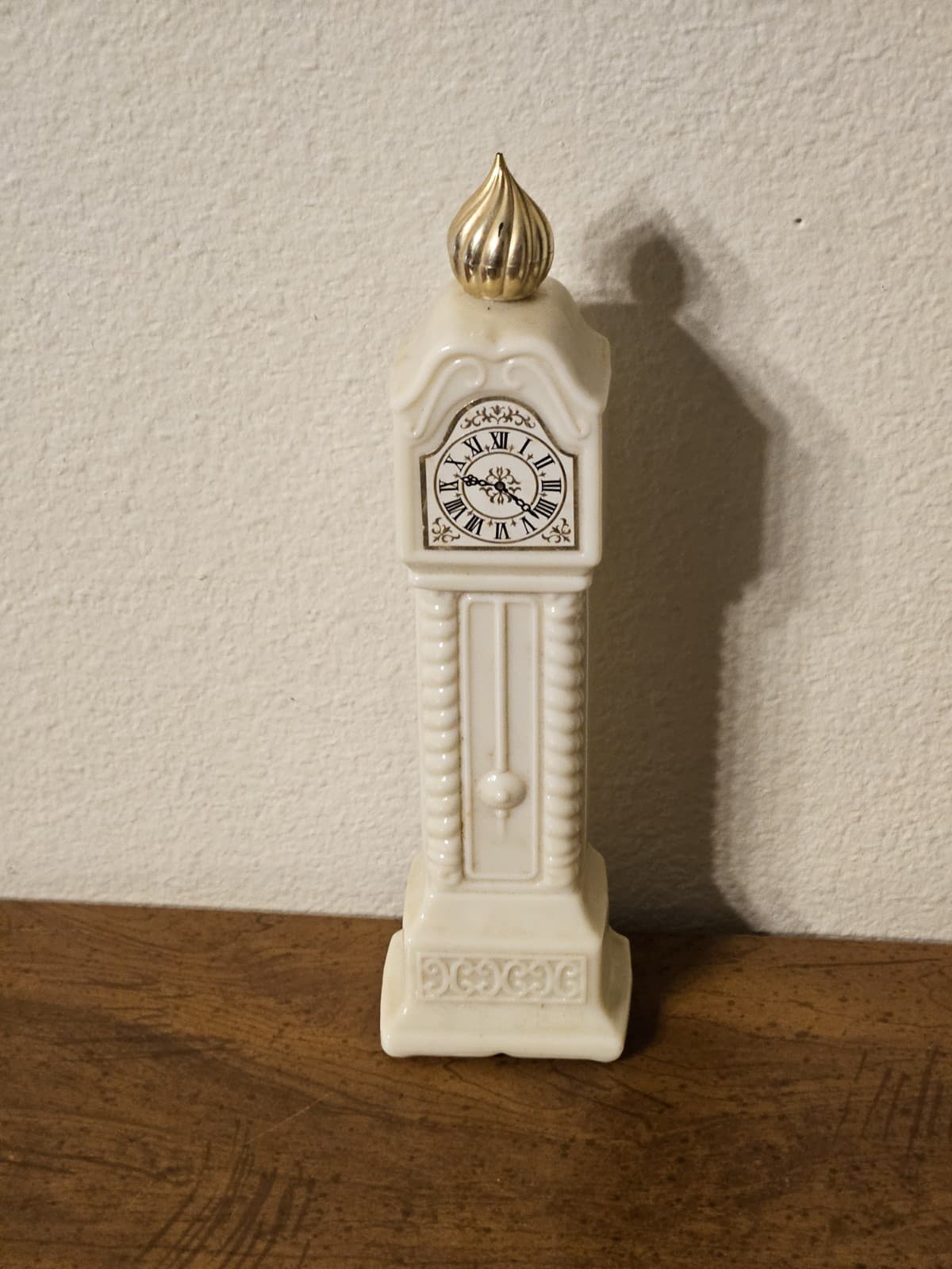 Avon Fragrance Hours Grandfather Clock Perfume Ivory Bottle 9.25"Hx2"W EMPTY  2