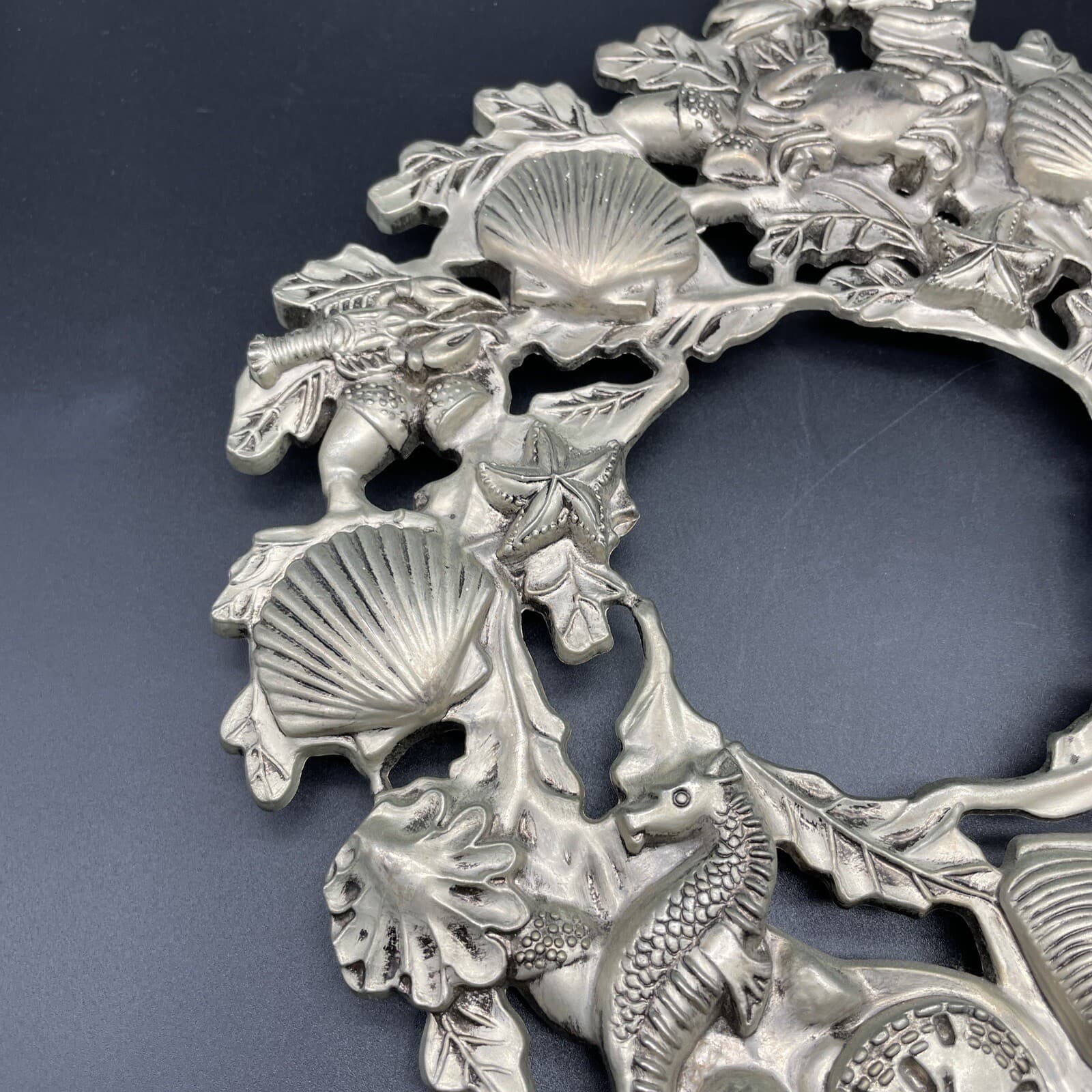 Vtg International Silver Co Seashell Ocean Marine life Wreath Trivet Beach Decor 5