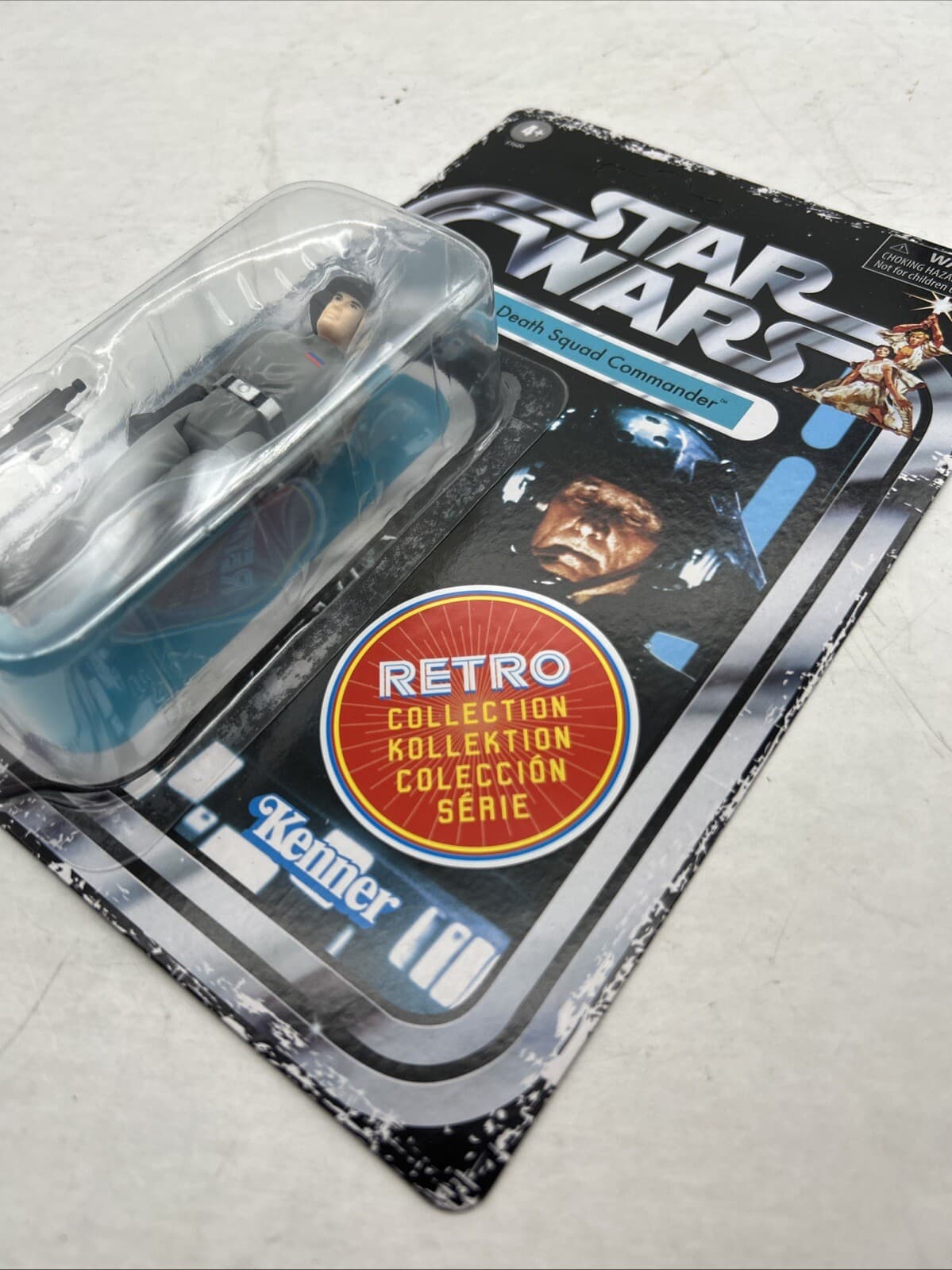 New  DEATH SQUAD COMMANDER  Star Wars Retro Collection First 12 Hasbro Kenner 4