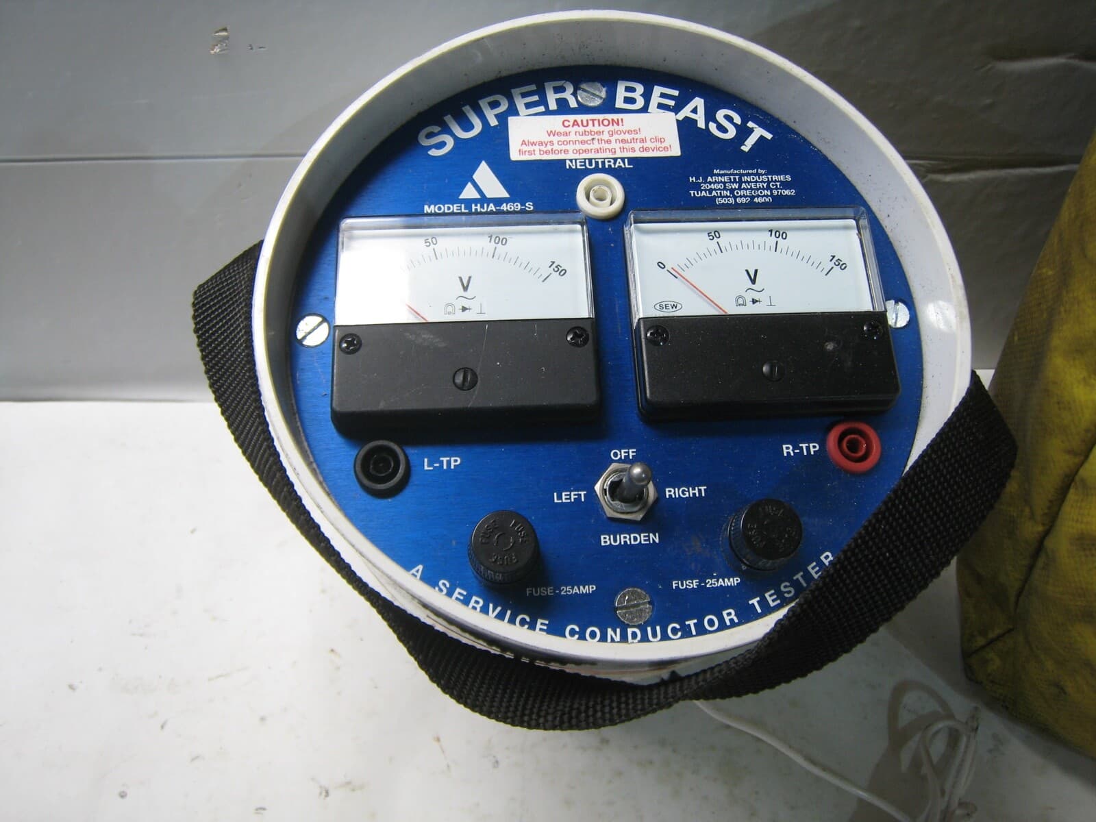 HJ Arnett  Super Beast HJA-469-S Service Conductor Service Conductor Tester 5