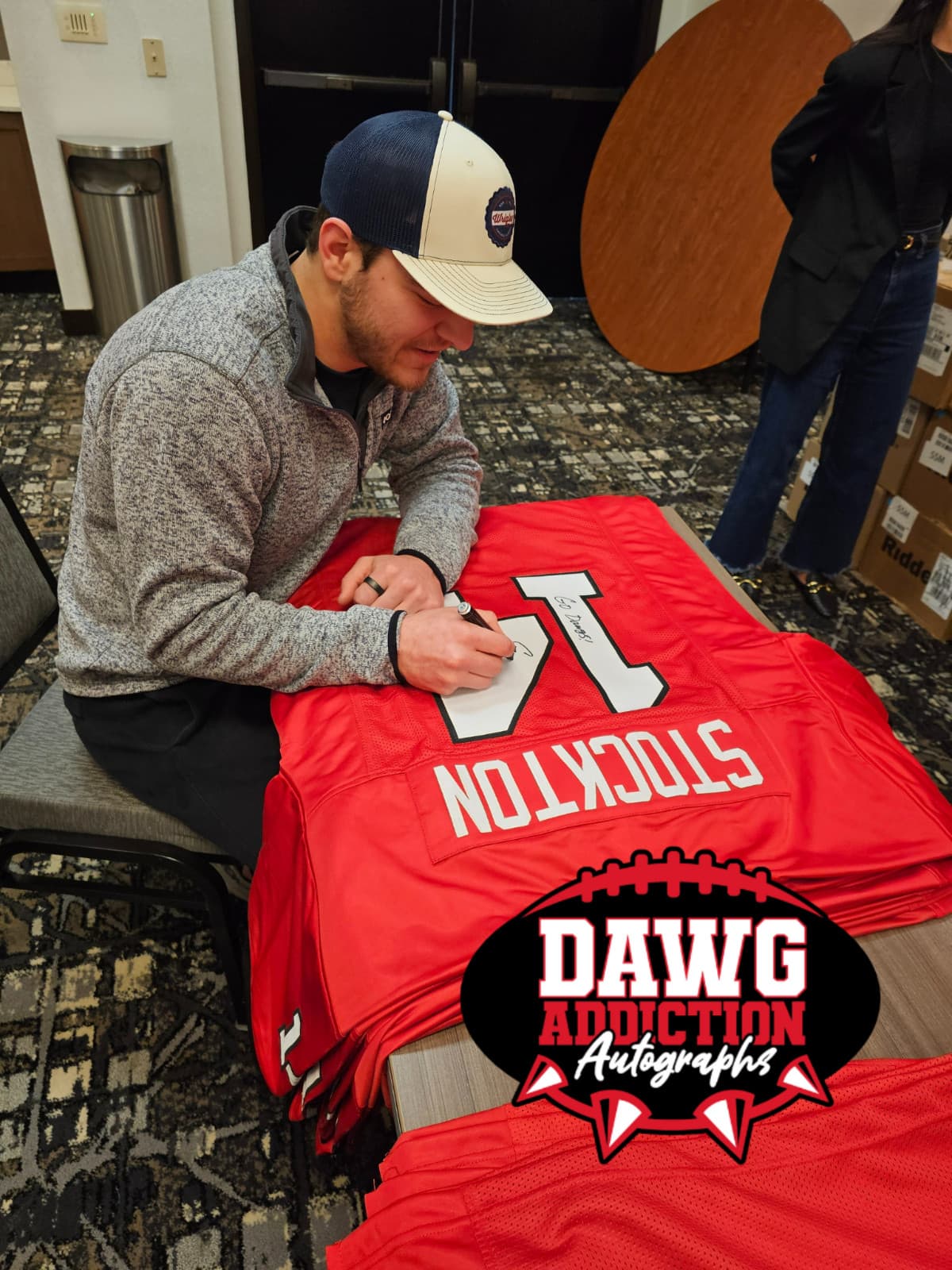 Gunner Stockton Autographed Georgia Custom RED Jersey Go Dawgs Insc Beckett COA 4