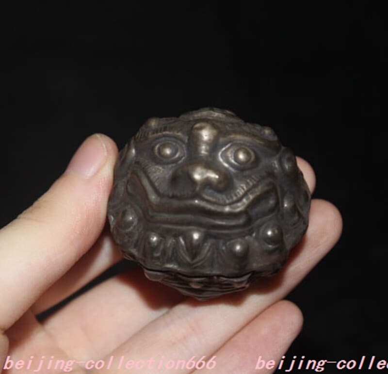 China bronze ward off evil spirits Fu Foo Dog Lion beast head Evil spirits Bells 6