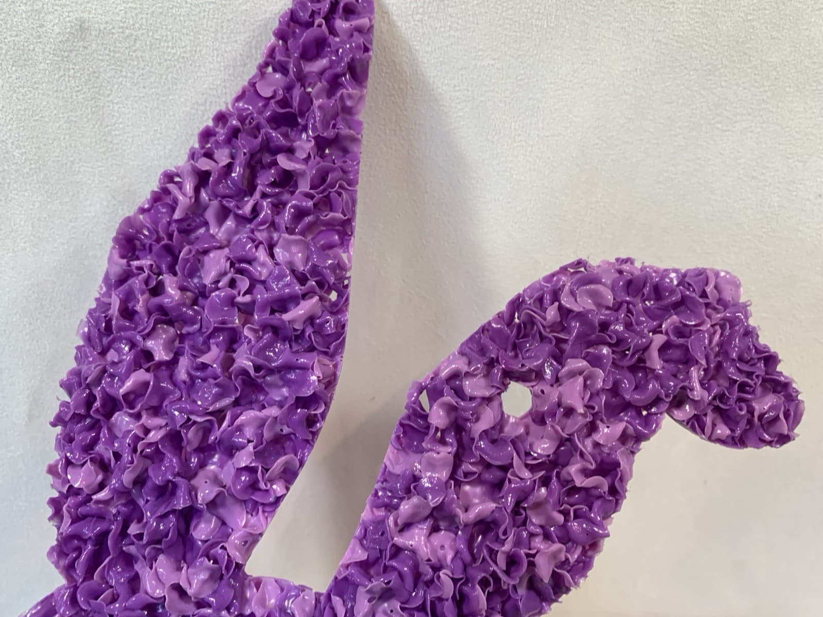 VTG Melted Plastic Popcorn 1970s PURPLE EASTER Bunny Basket Eggs Decoration 21" 2