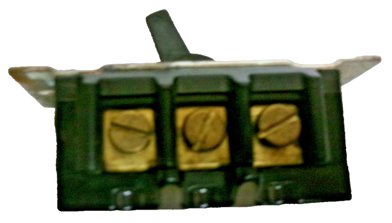 NEW-Hubbell Bryant 30003 manual motor 30A starting switch 3P 20hp @ 600V 4