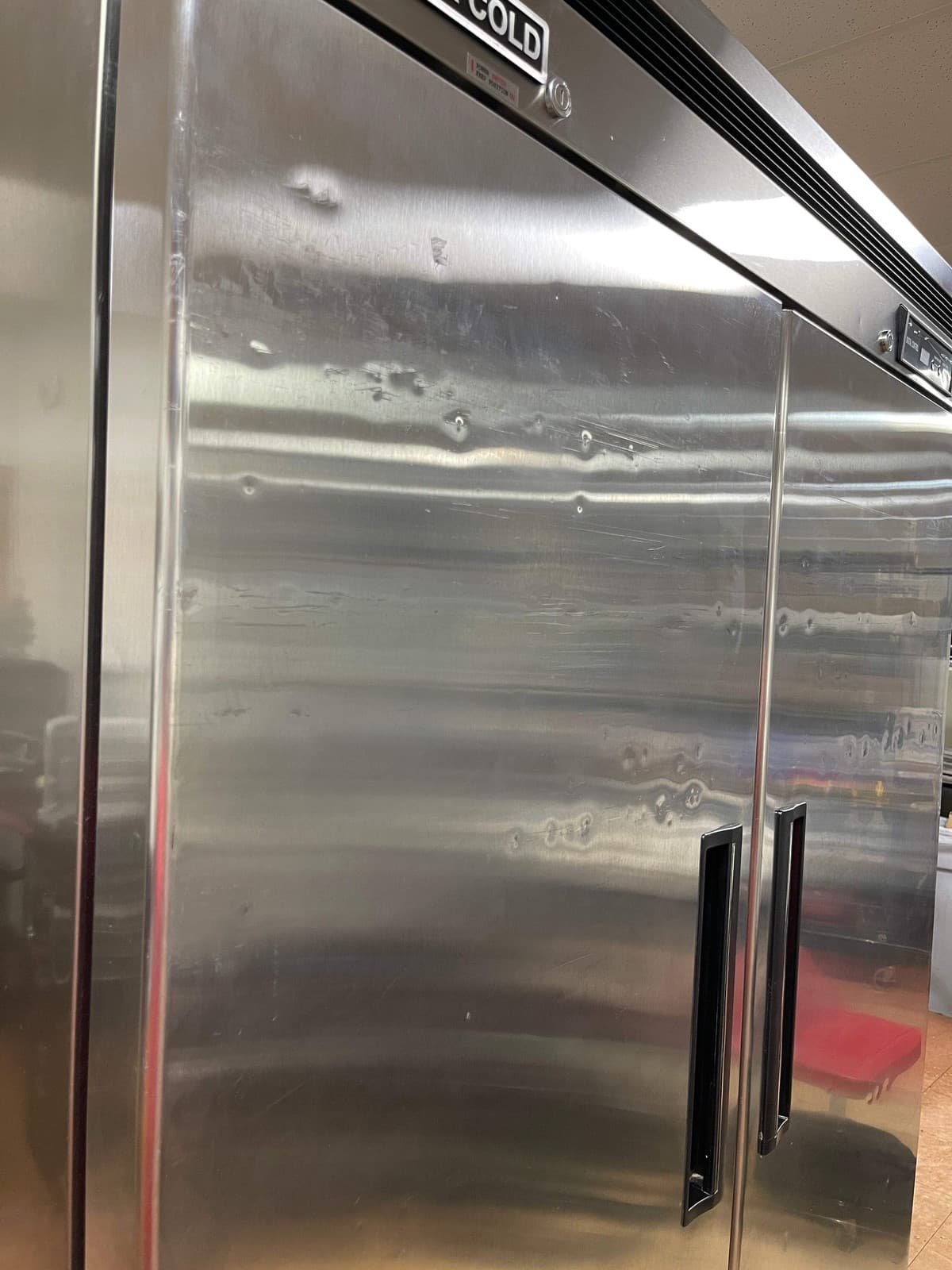Used 54" Maxx Cold MCR-49FDHC Stainless Two Section Reach In Refrigerator 120V 3