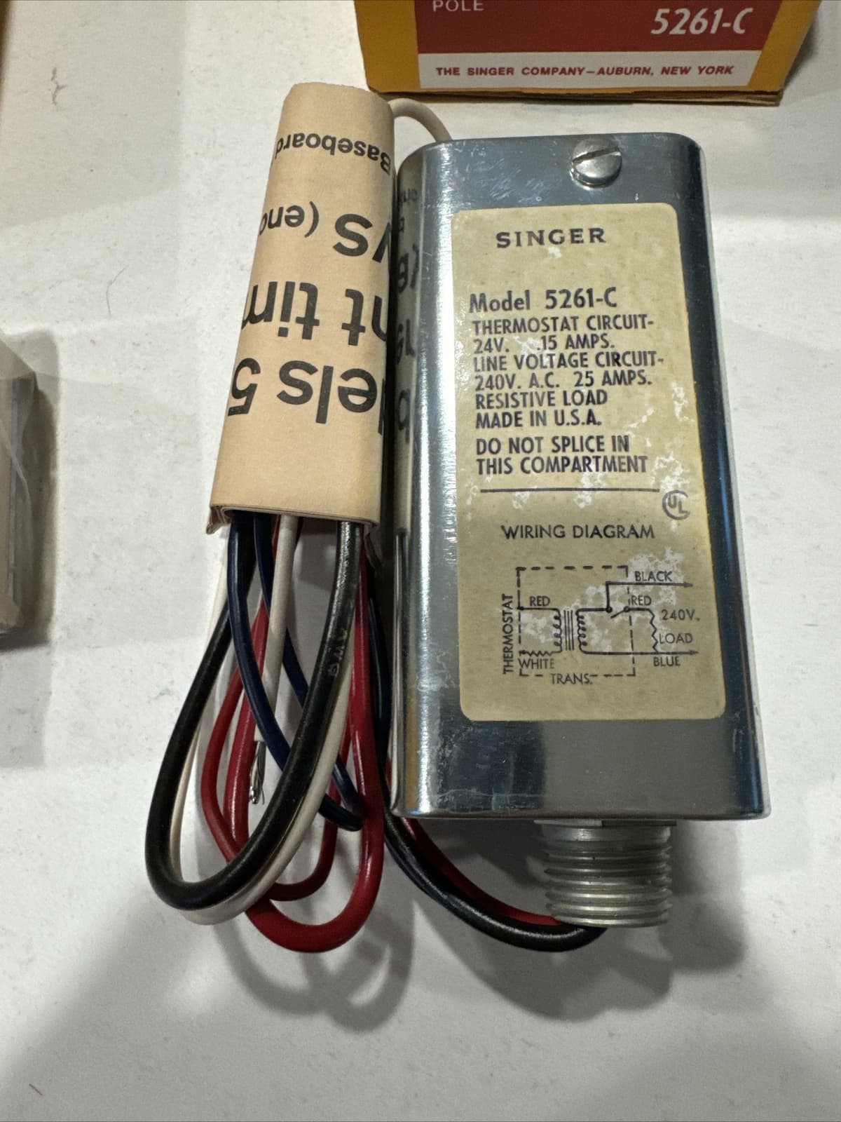 New Singer 5259-C Thermostat With Single Pole Relay 24V 5261-C 5258 Adjustable  6