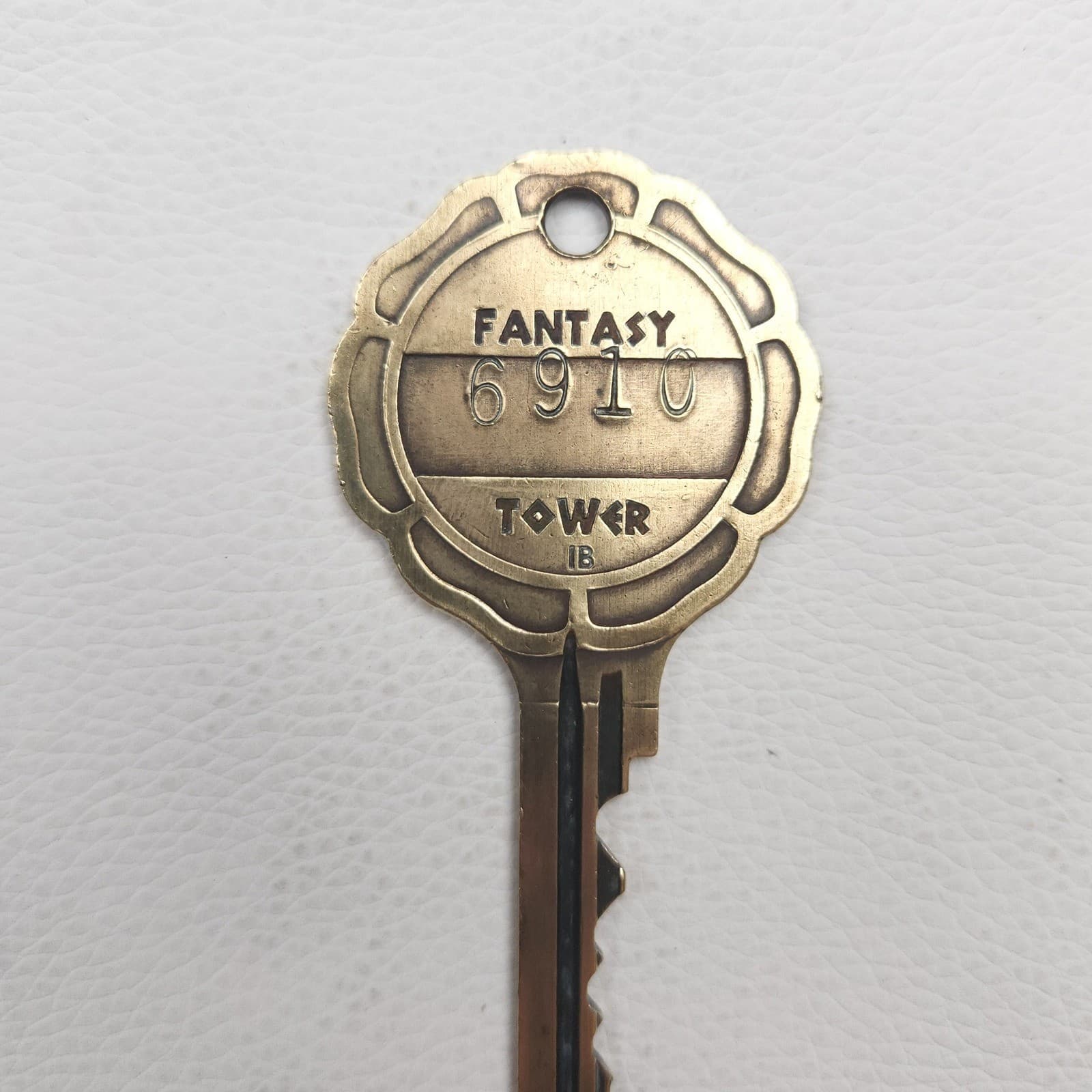 VINTAGE Caesars Palace Fantasy Tower Brass Room Key Las Vegas Casino 1979-1990s 3