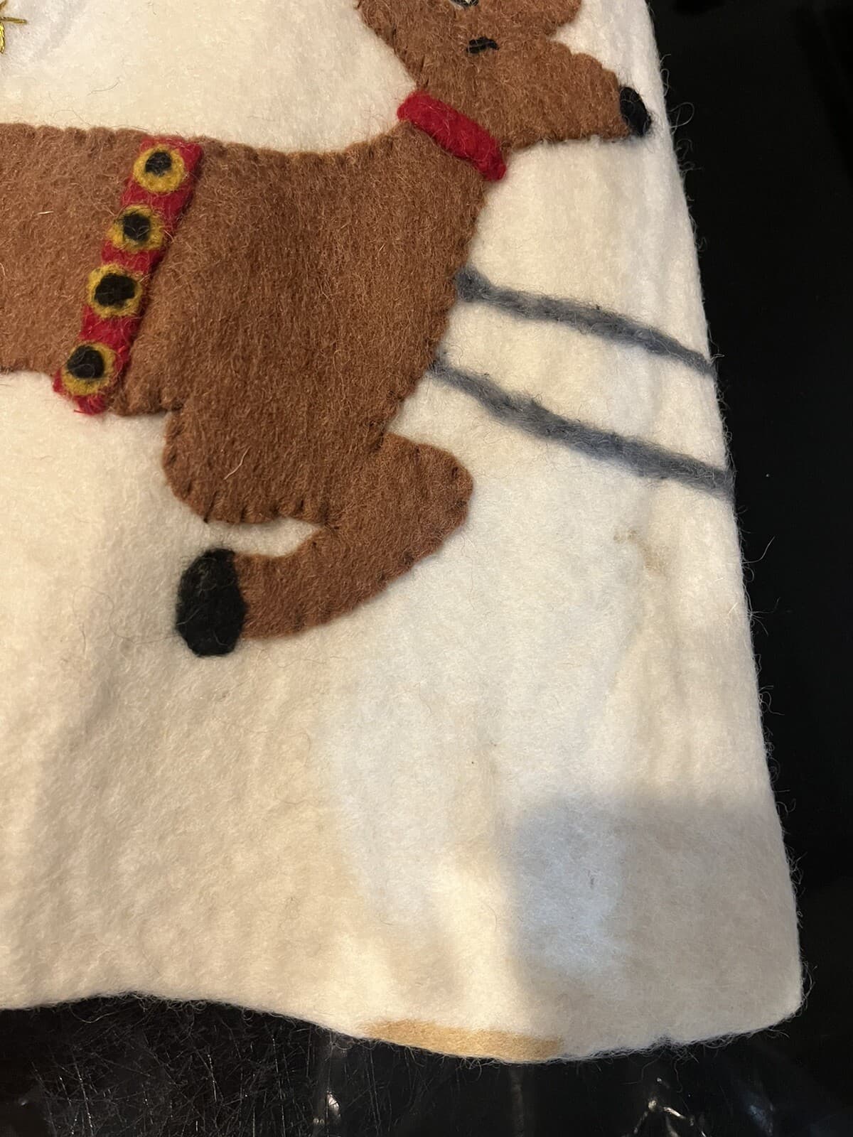 West Elm Felt Santa & Sleigh Tree Skirt 48" Christmas  New wo tag 2