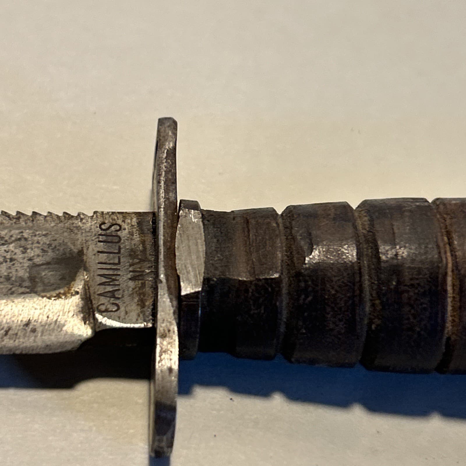 Camillus NY Fixed Blade Knife Fighting Knife Saw Back Survival 5