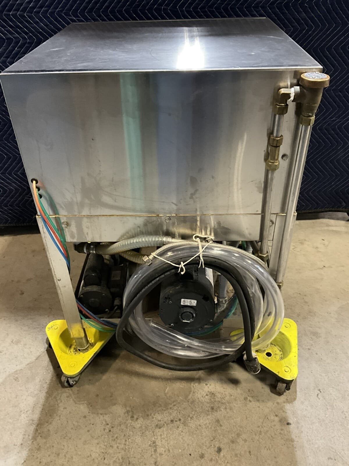 American Dish ET-AF-M-PH 25" Undercounter,37 Racks/Hr-51 Gal/Hr-Low Temp with Bo 5