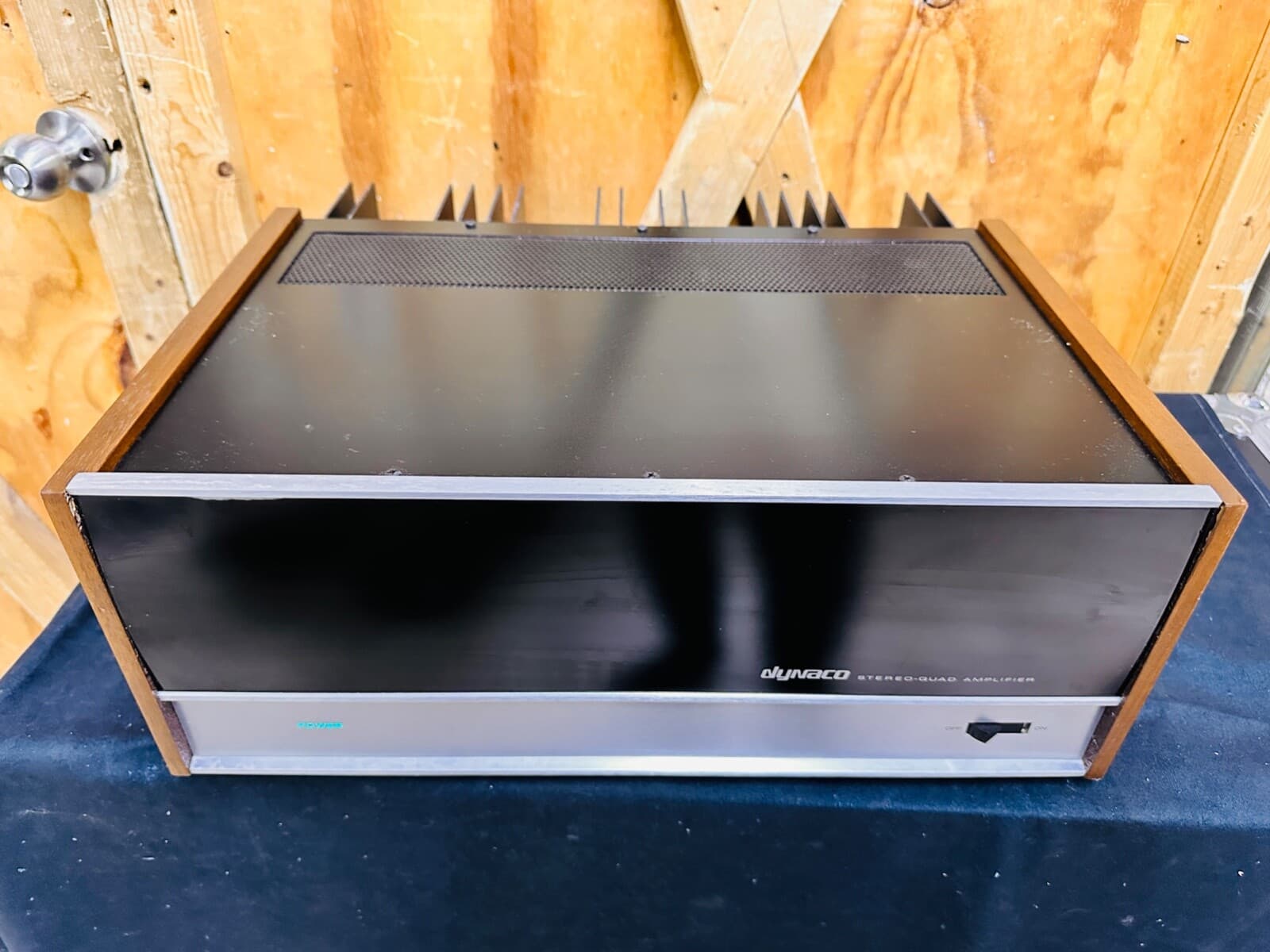 Dynaco Stereo - Quad Power Amplifier QSA-300  Channel 1 Slightly Lower Output 2