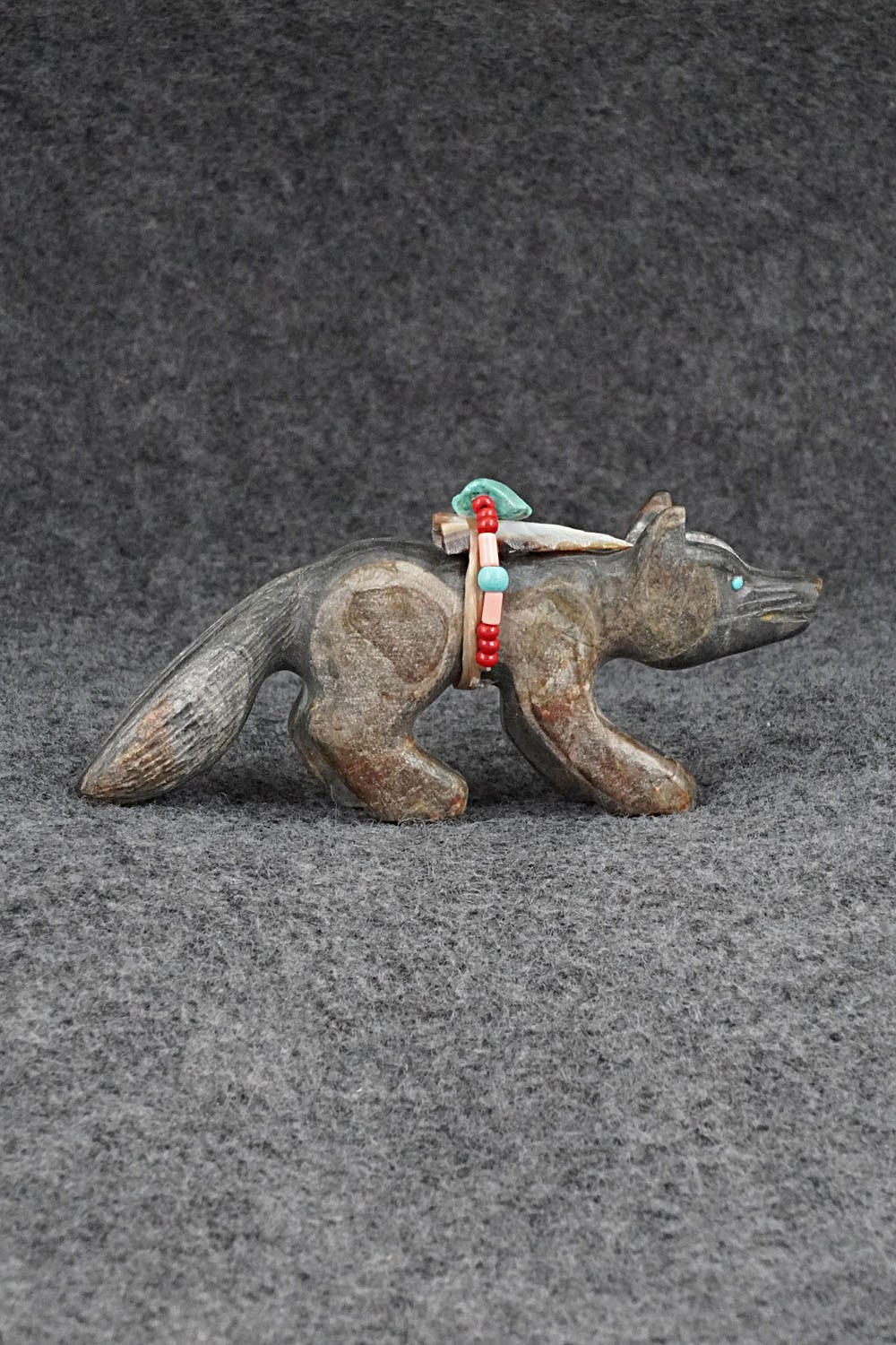 Wolf Zuni Fetish Carving - Douglas Martza 4