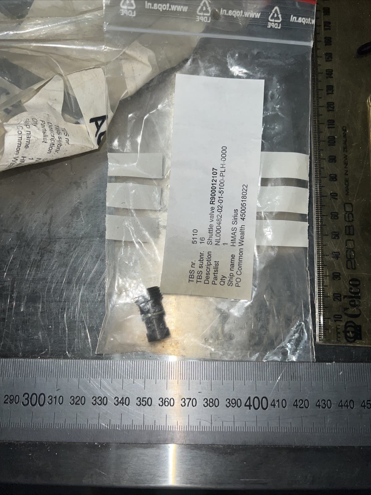 rexroth shuttle valve p/n r900012107 3