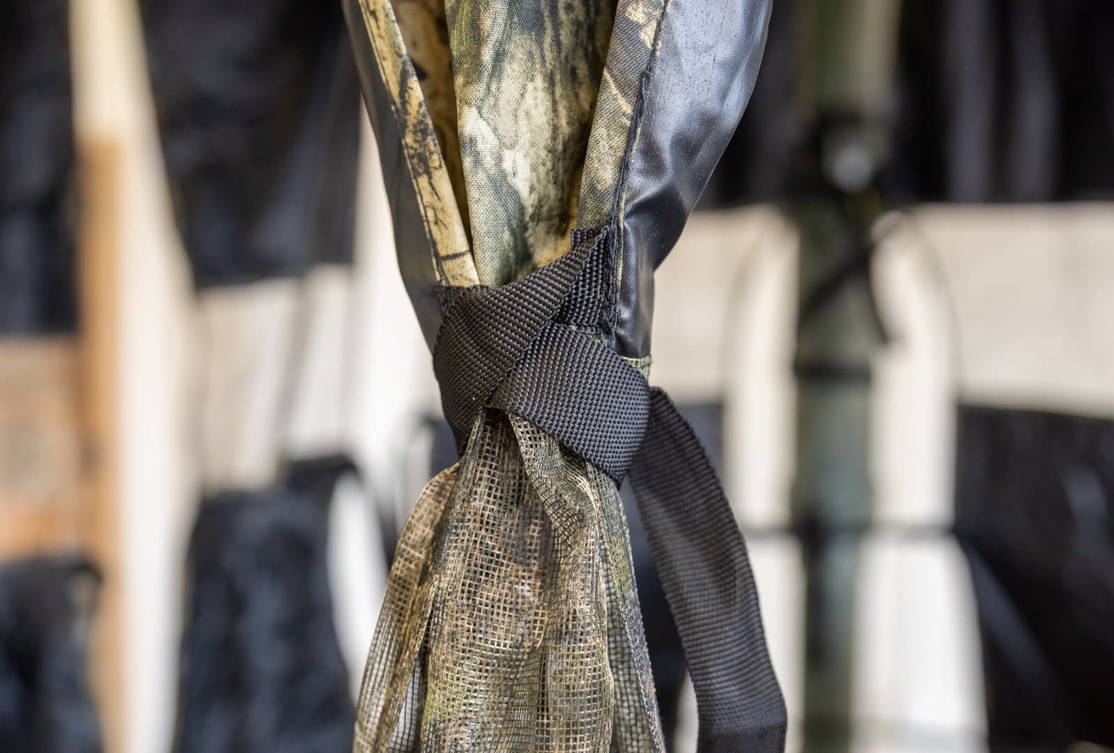 Bow Master Tree Stand Blind by Cooper Hunting Mossy Oak DNA 3