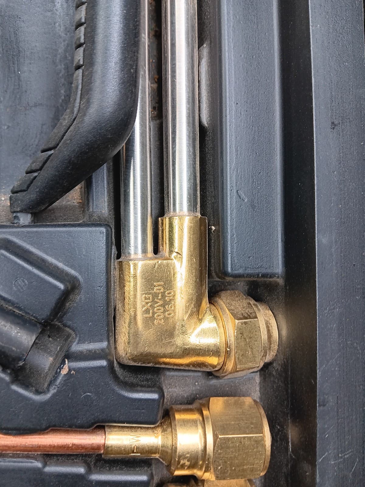 Real Gear Medium-Duty Cutting and Welding Outfit with Toolbox 3