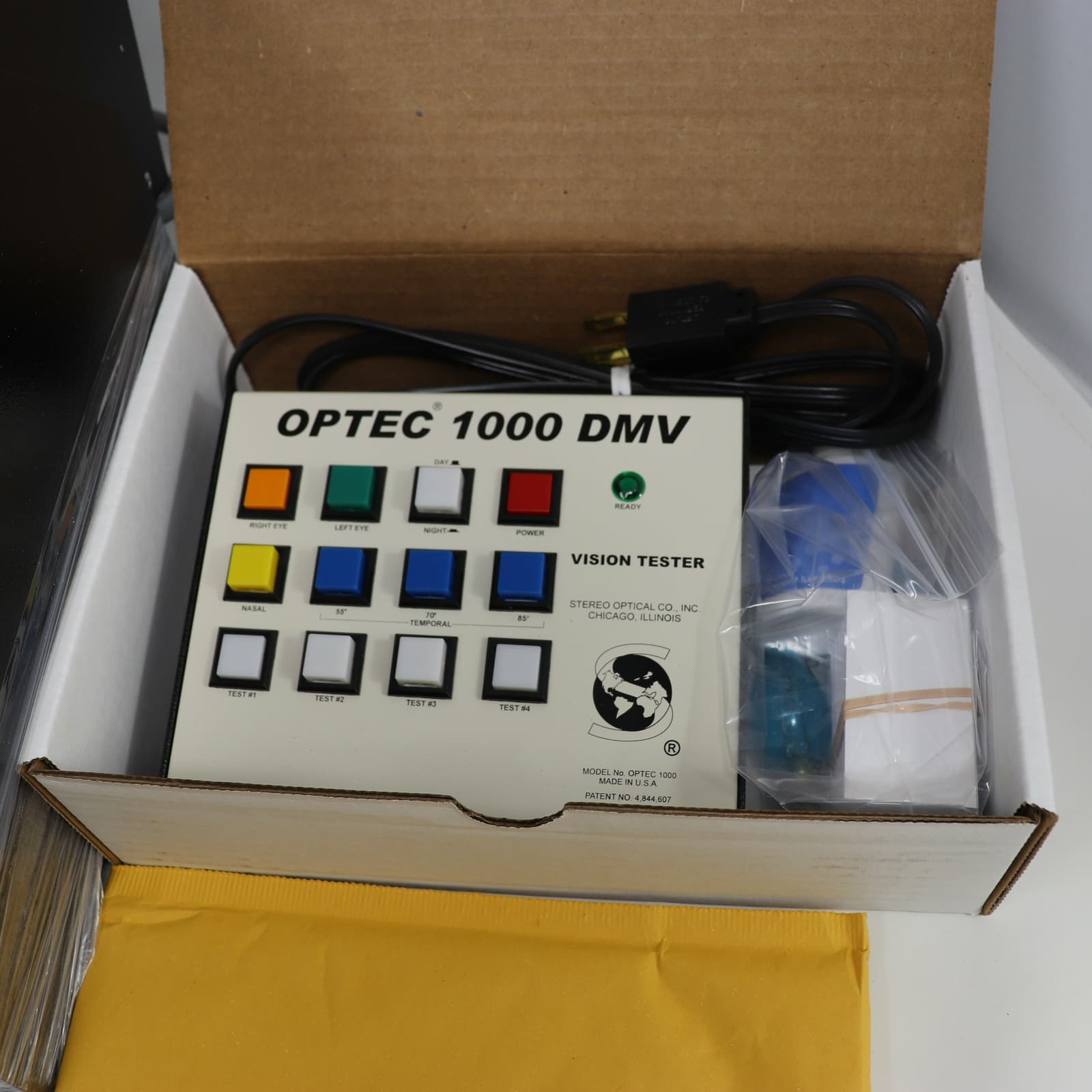 Stereo Optical Co Optec 1000 DMV Vision Screener Tester - New - Sealed Box 2