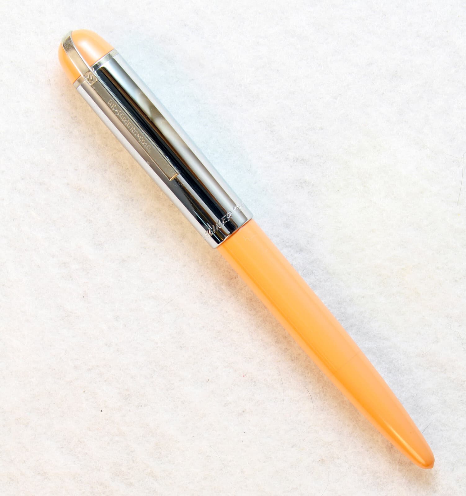 EVERSHARP SKYLINE IN TANGERINE/PASTEL  ORANGE, MODERN/REISSUE  NOS 2