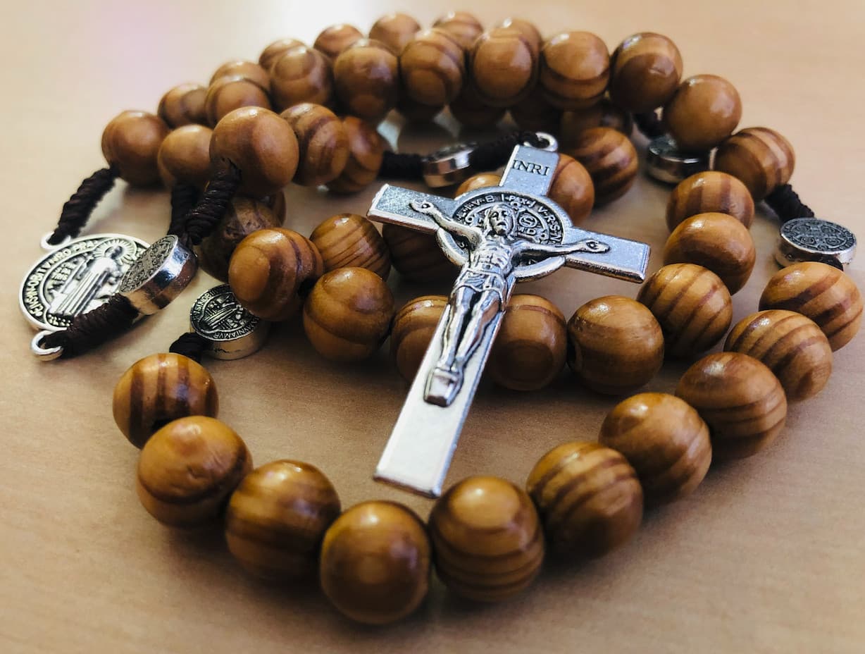 Saint St Benedict Wooden Rosary for Men Women Wood Prayer Beads Crucifix Cross  2
