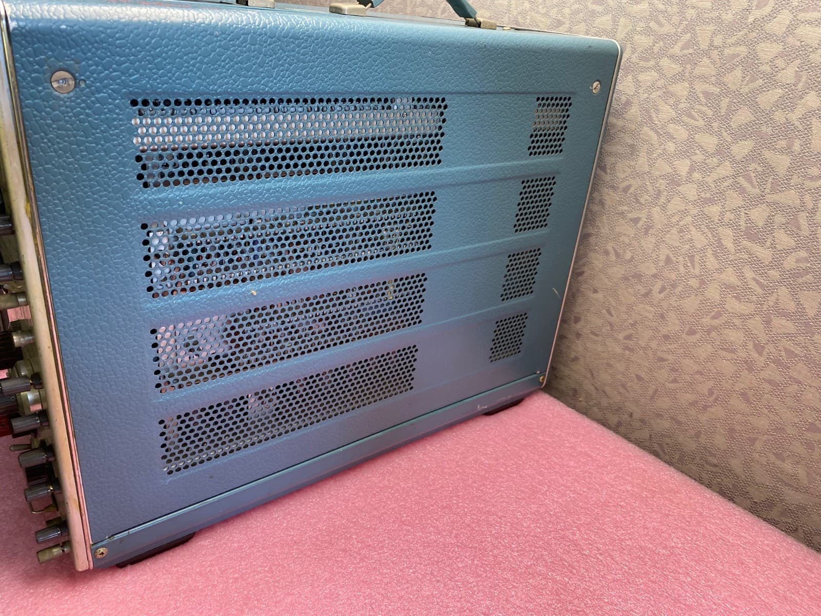 TEKTRONIX TYPE 547 OSCILLOSCOPE 5