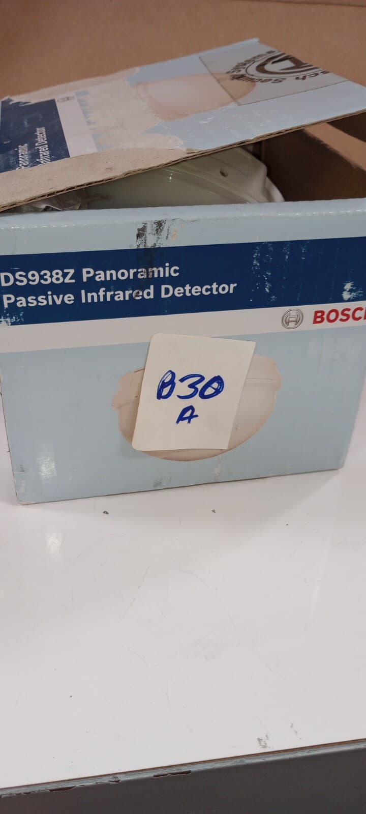PARTIAL BOSCH DS938Z Passive InfraredPanoramic Passive Infrared Motion Detector 3