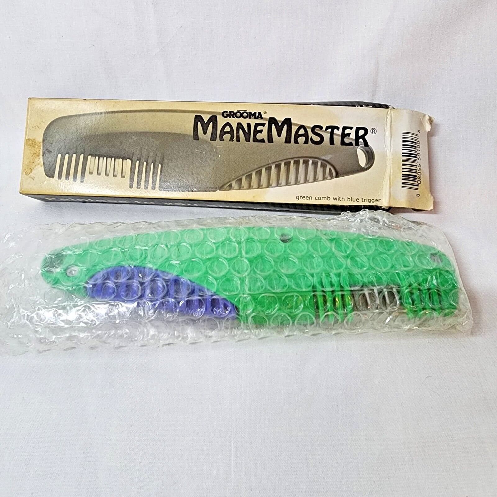 Grooma ManeMaster Horse Comb by White Horse Trading Co. Green Comb Blue Trigger