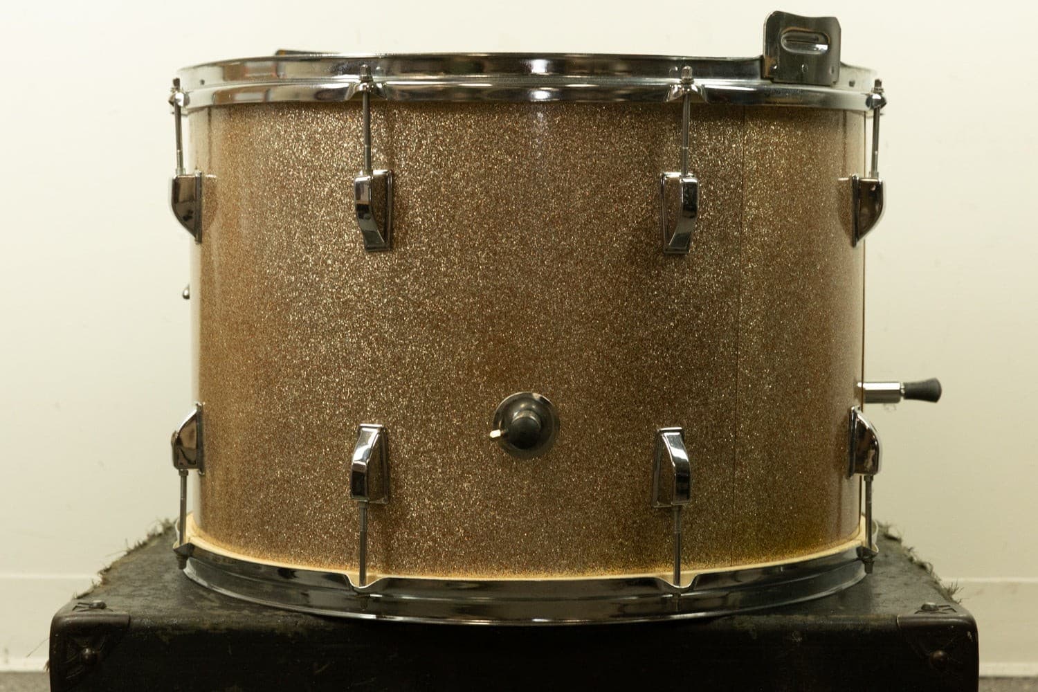Vintage Kent 14x22 Champagne Sparkle Bass Drum 4