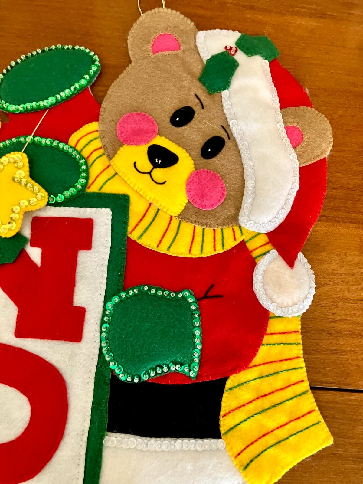 Finished - Felt & Sequins Handmade - Noel - Christmas Wall Hanging  Teddy Bears 3