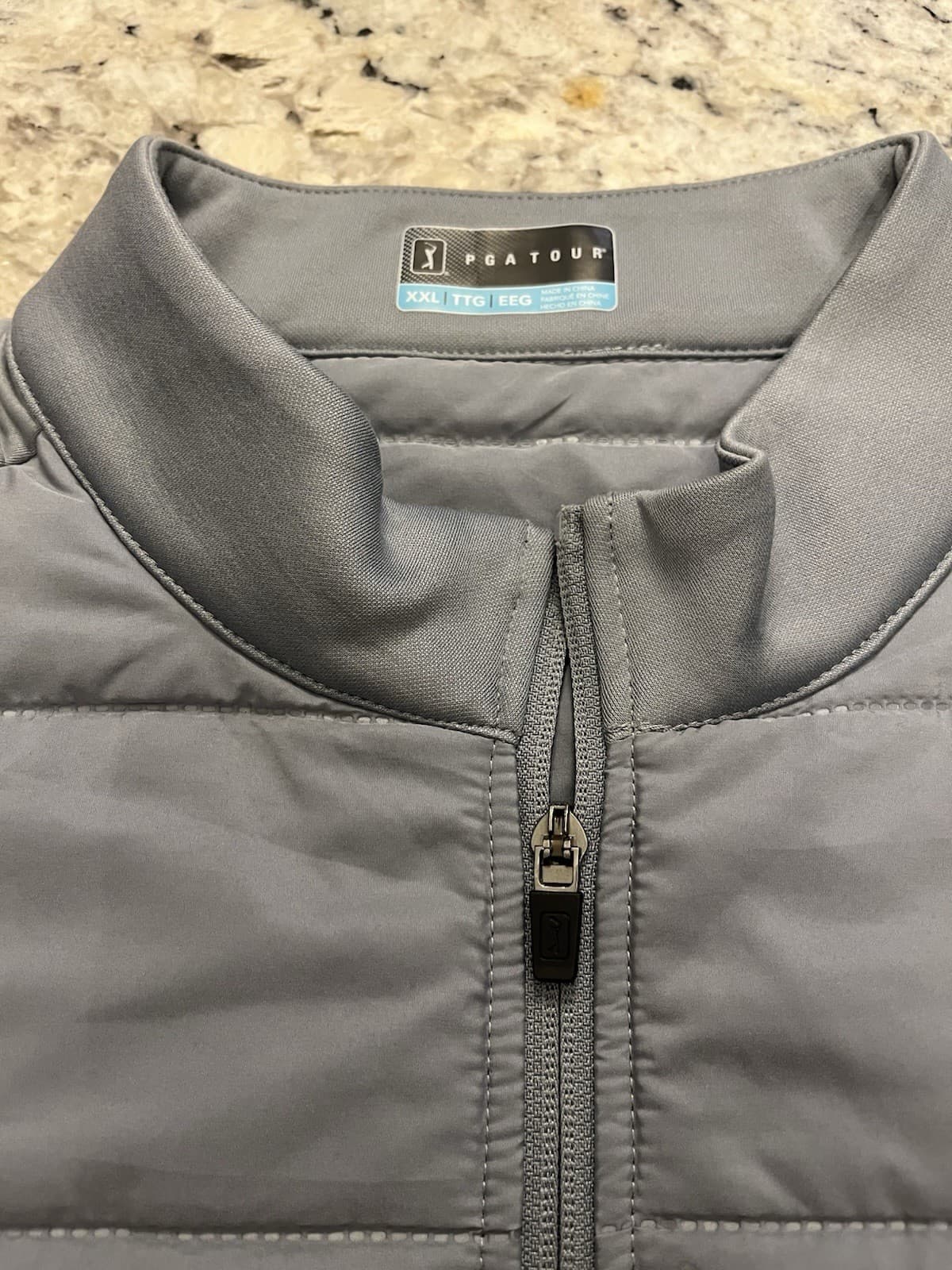 PGA Mens Tour Gray Full Zip Quilted Golf Vest Sweater 100% Polyester 2XL Jacket 2